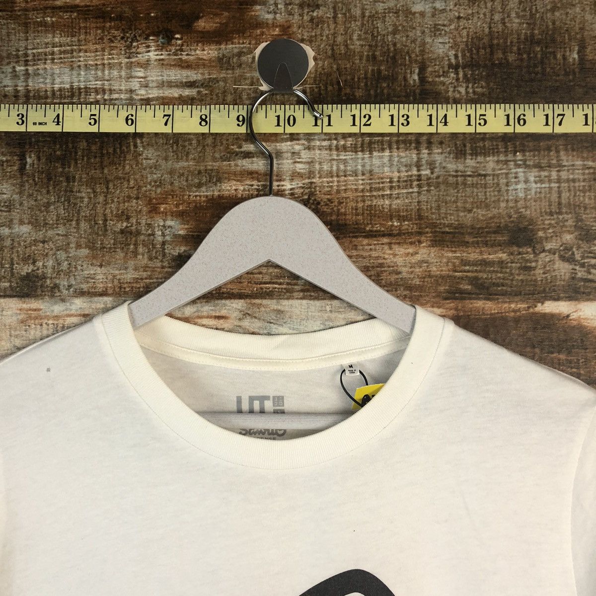 Uniqlo Uniqlo Hello Kitty Scanio uniqlo tee T-Shirt #A1985 Size M / US 6-8 / IT 42-44 - 4 Thumbnail