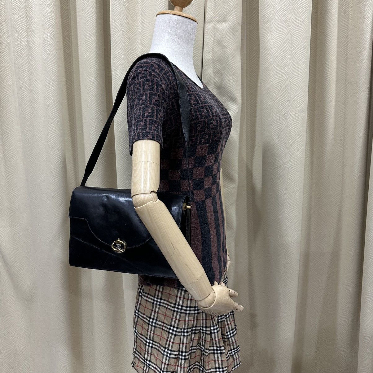 Celine CELINE BOX TRIOMPHE LEATHER SHOULDER BAG Size ONE SIZE - 1 Thumbnail
