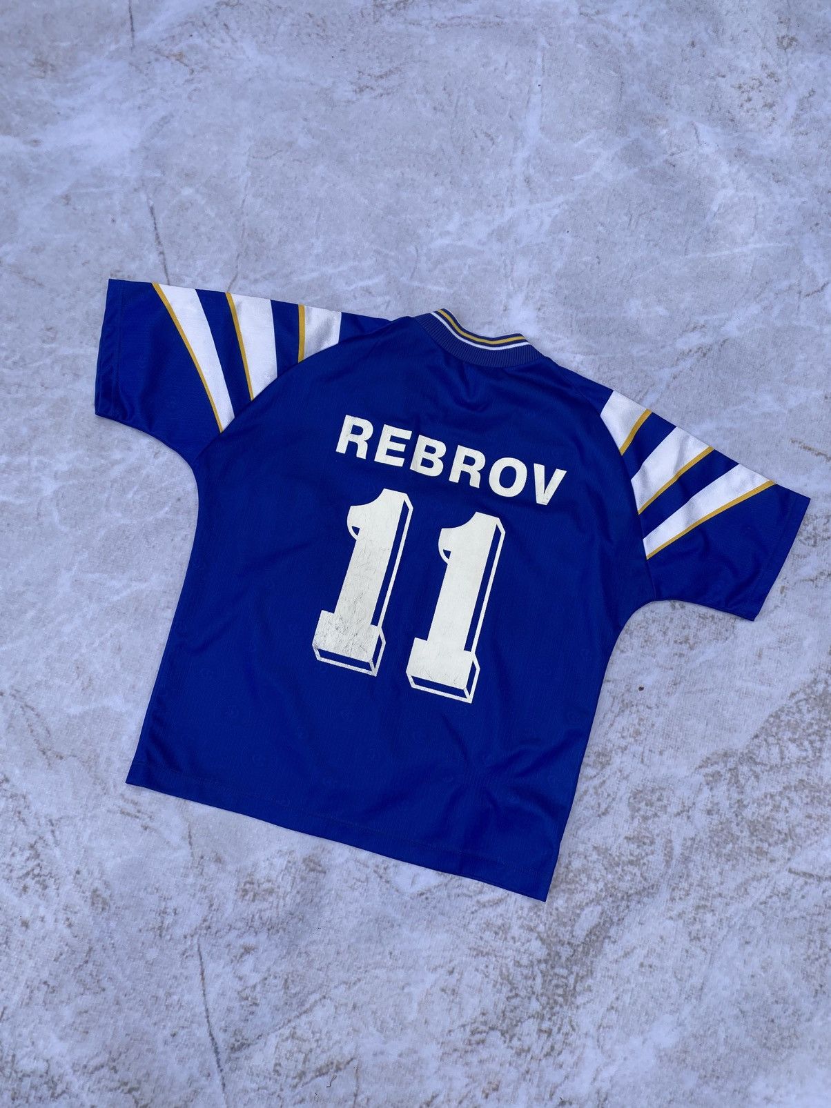 Adidas Rebrov #11 90s Vintage Adidas Dynamo Kyiv Rare Soccer Jersey Size US L / EU 52-54 / 3 - 3 Thumbnail