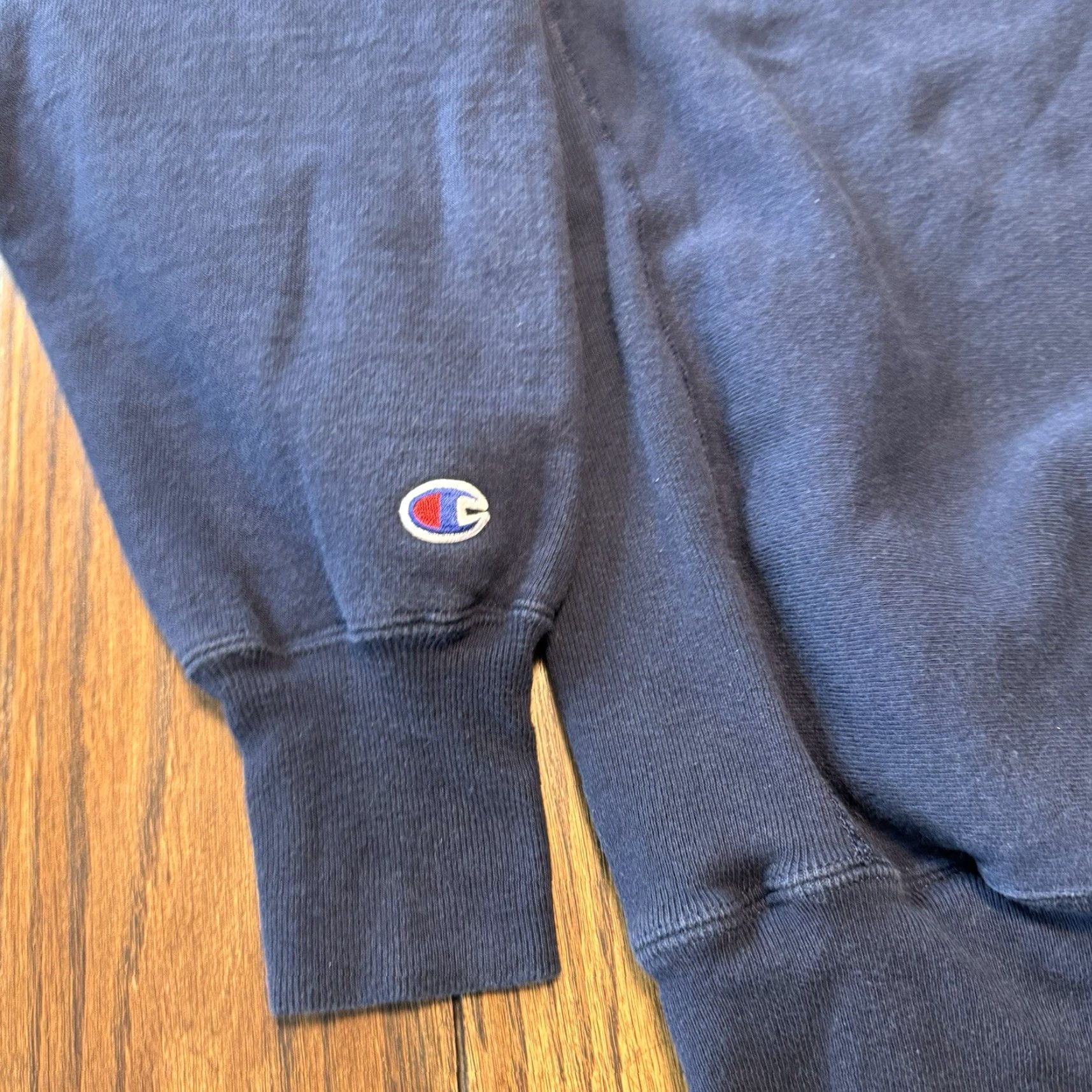 Champion VINTAGE Champion Reverse Weave Harvard College Sweatshirt Crewneck Made In Usa XL Blue Embroidered Men Size US L / EU 52-54 / 3 - 7 Thumbnail