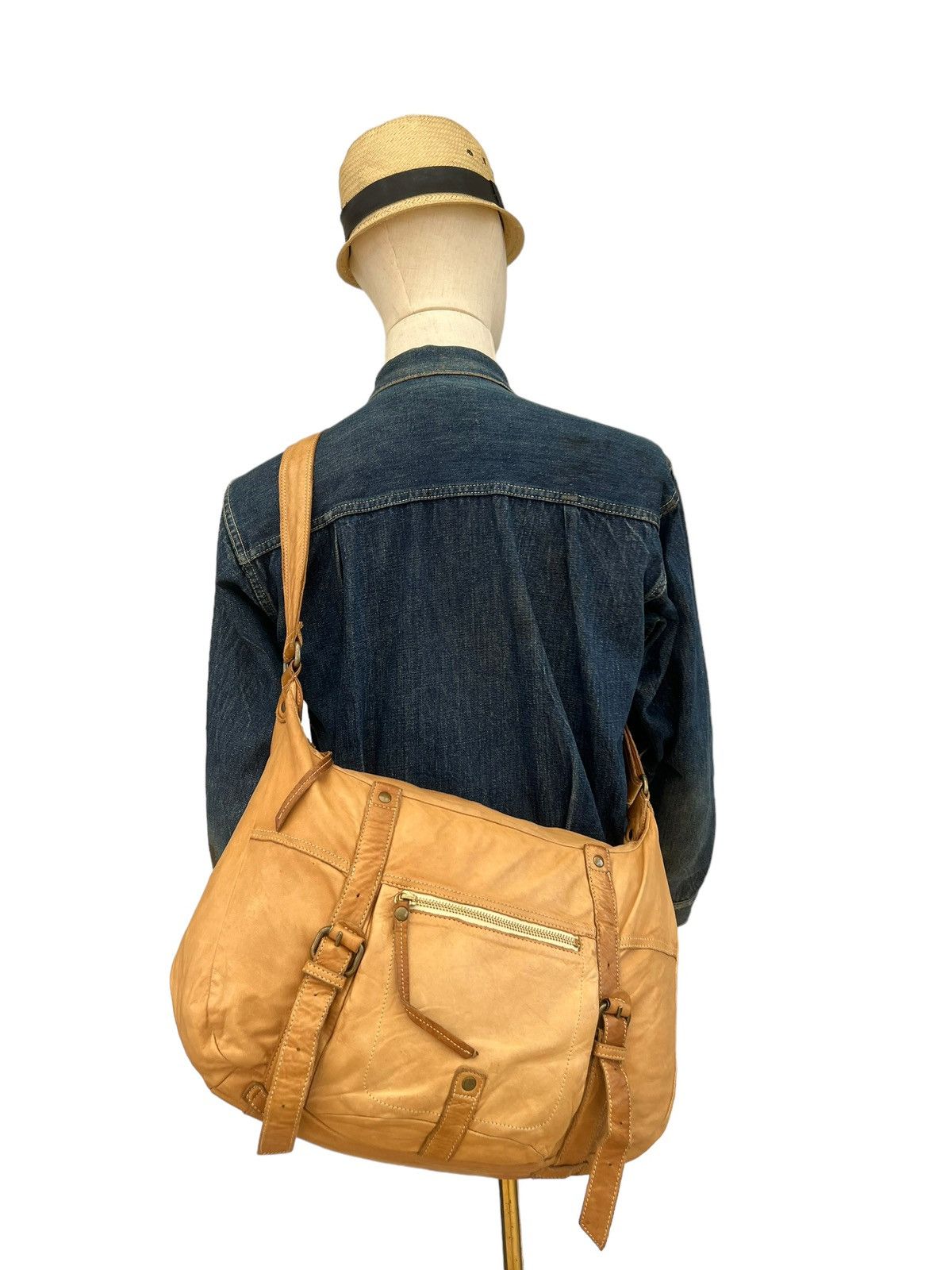 Leather Sazaby Japan Patina Leather Bag Size ONE SIZE - 4 Thumbnail