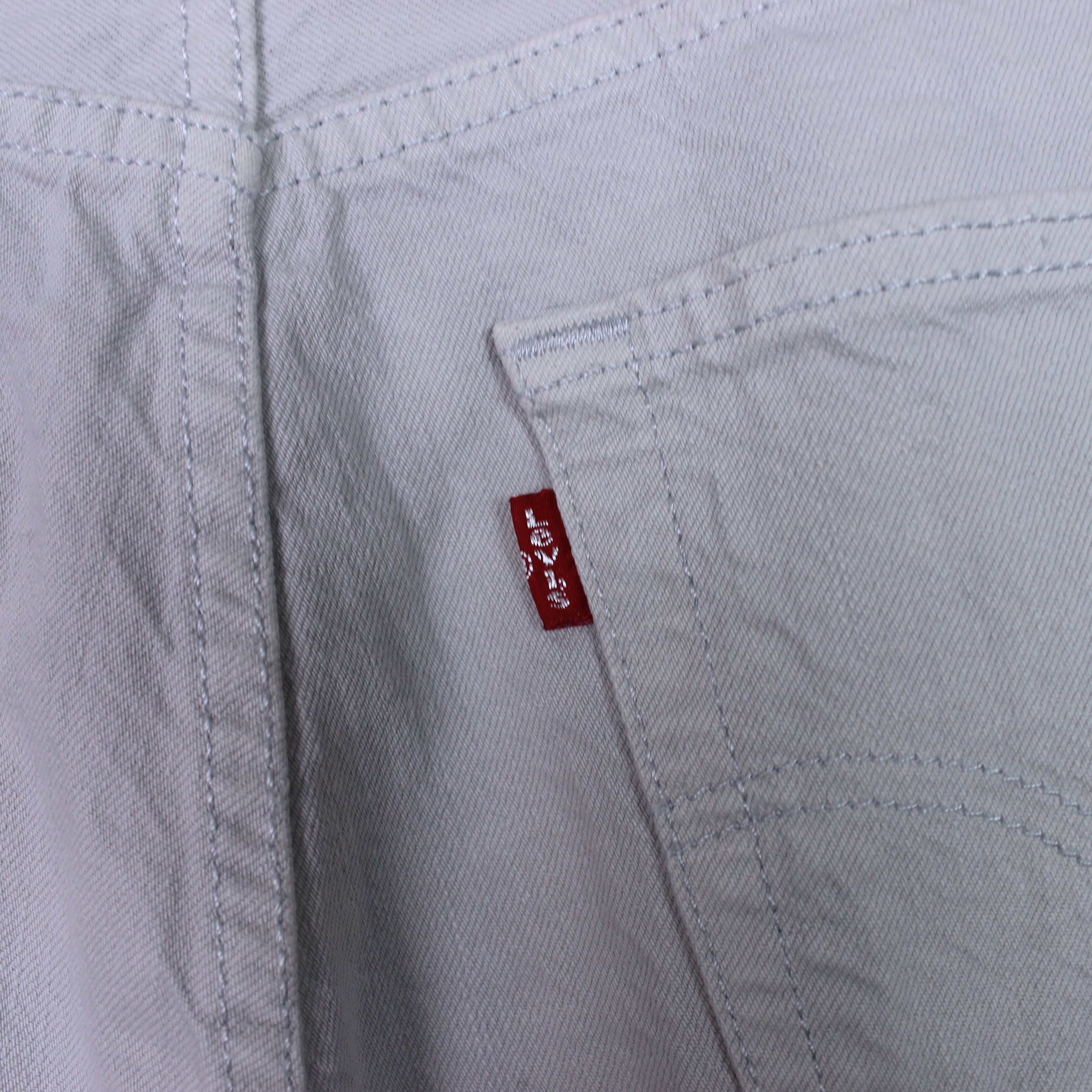 Levi's 501 levis denim jeans w34 L32 men pants Size US 34 / EU 50 - 4 Thumbnail