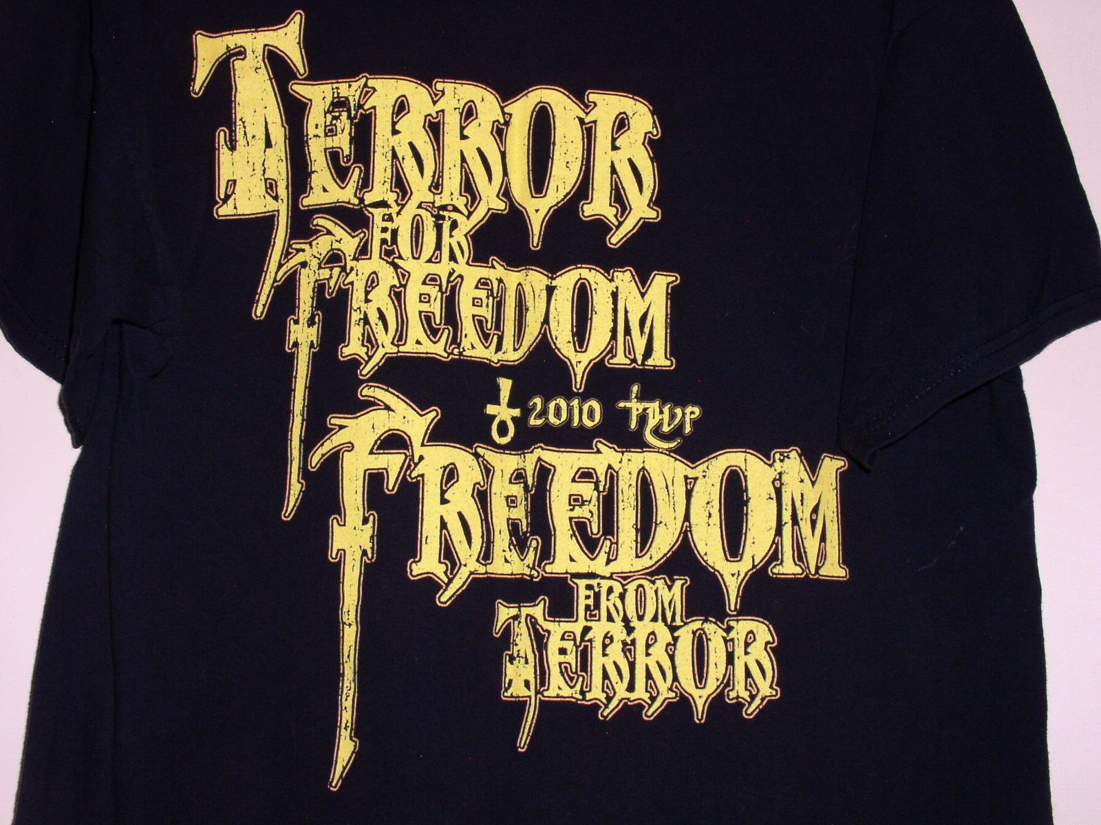 Gildan Dirge Within Concert Shirt 2010 Terror For From Freedom Size US L / EU 52-54 / 3 - 5 Thumbnail