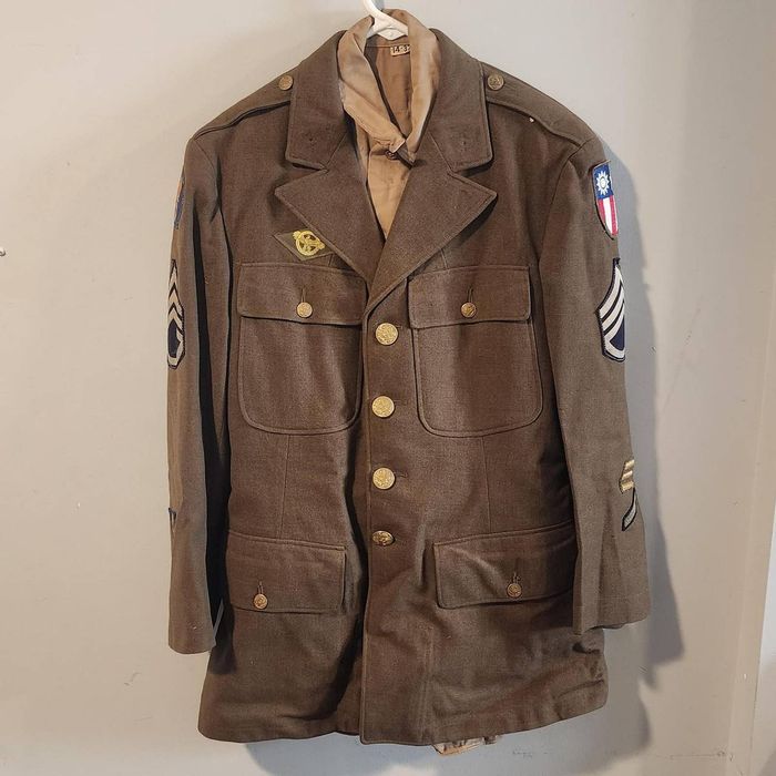 Military Authentic 1940s WWII Military Jacket | Grailed