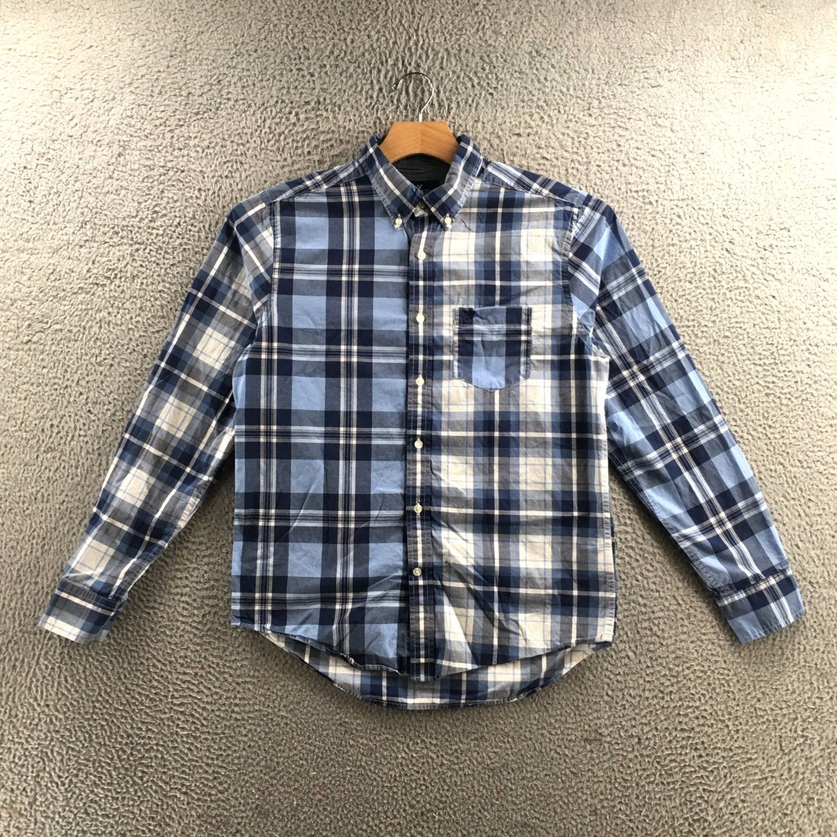 American Eagle Outfitters American Eagle Outfitters Button-Down Shirt Mens M Blue Long Sleeve Classic Fit Size US M / EU 48-50 / 2 - 2 Thumbnail