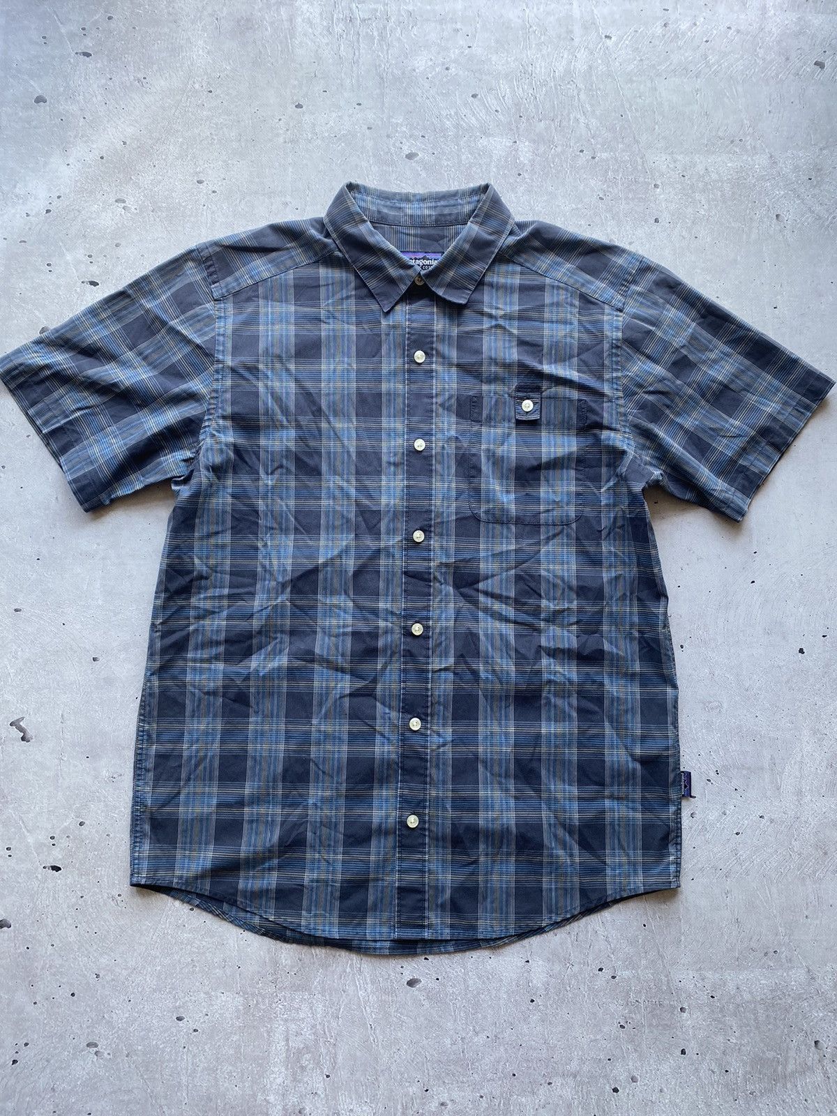 Patagonia Patagonia Organic Cotton Thick Plaid Flannel Button Up Shirt Size US M / EU 48-50 / 2 - 1 Thumbnail
