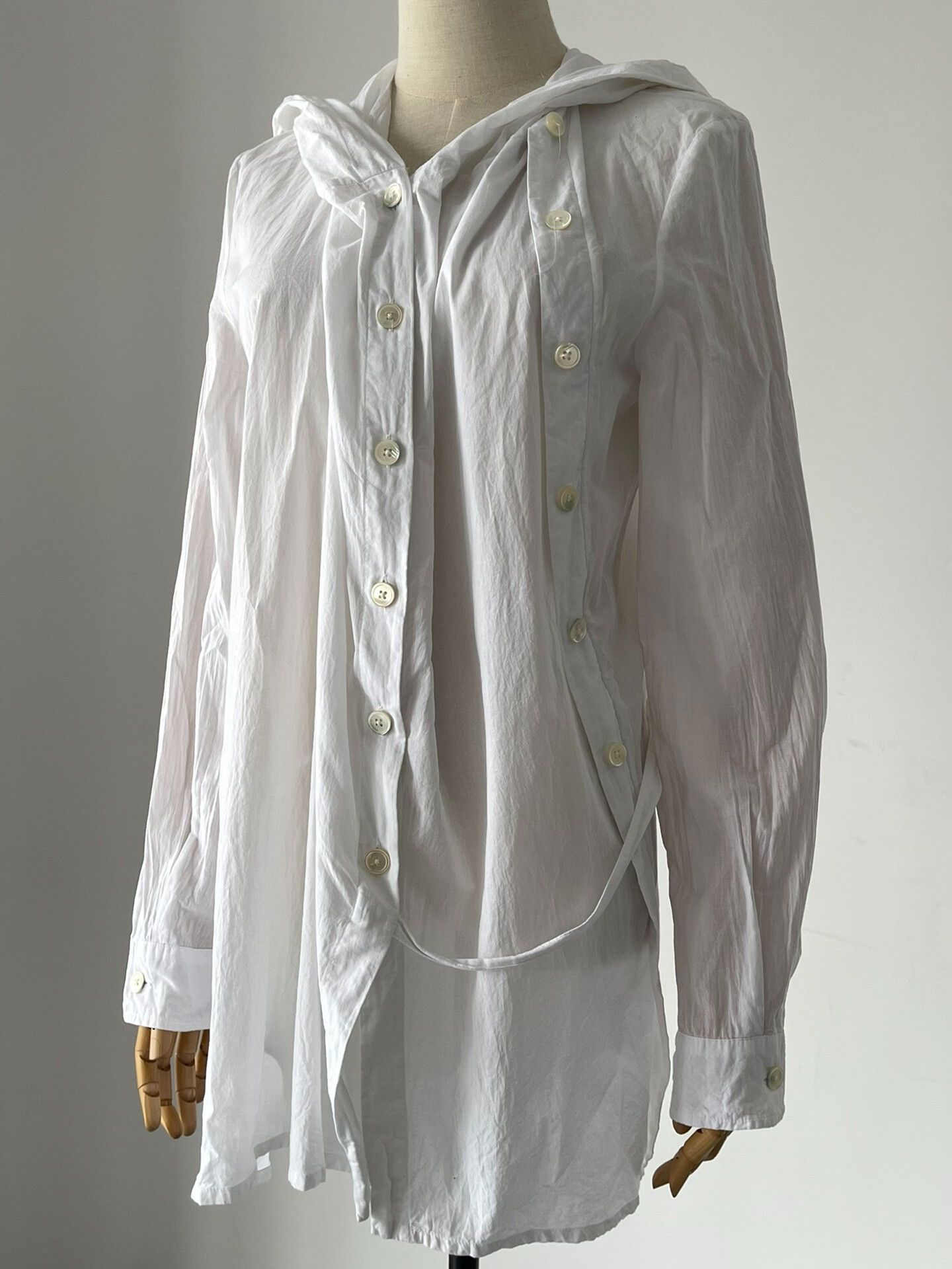 Ann Demeulemeester Ann Demeulemeester Double-breasted Hooded Shirt Size S / US 4 / IT 40 - 1 Thumbnail
