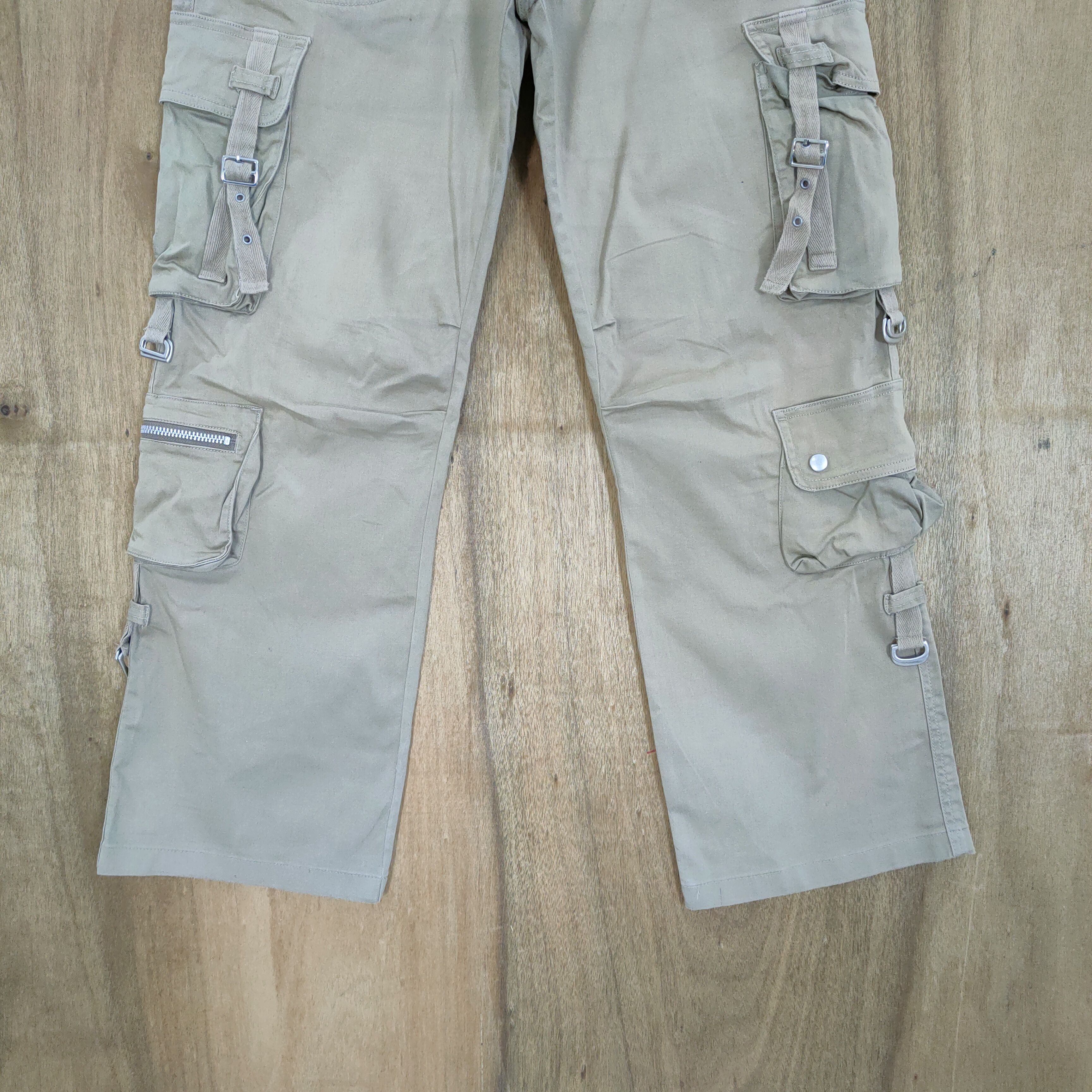 Japanese Brand MODERN LOVER WOMEN MULTIPOCKET CARGO PANTS Size US 29 - 4 Thumbnail