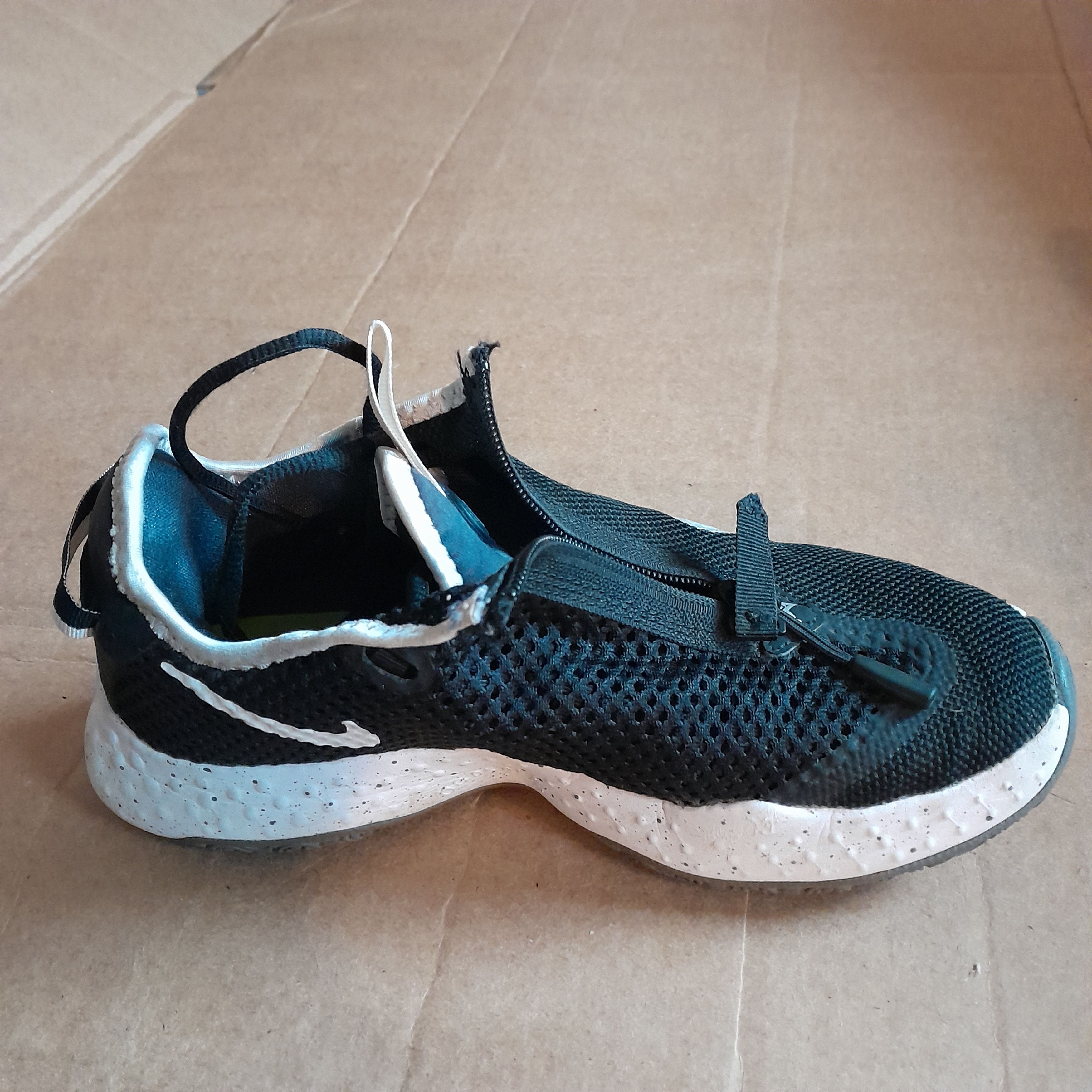 Nike Nike PG 4 TB Promo Men’s Basketball CW5828-002 Sneakers Size US 7.5 / EU 40-41 - 3 Thumbnail