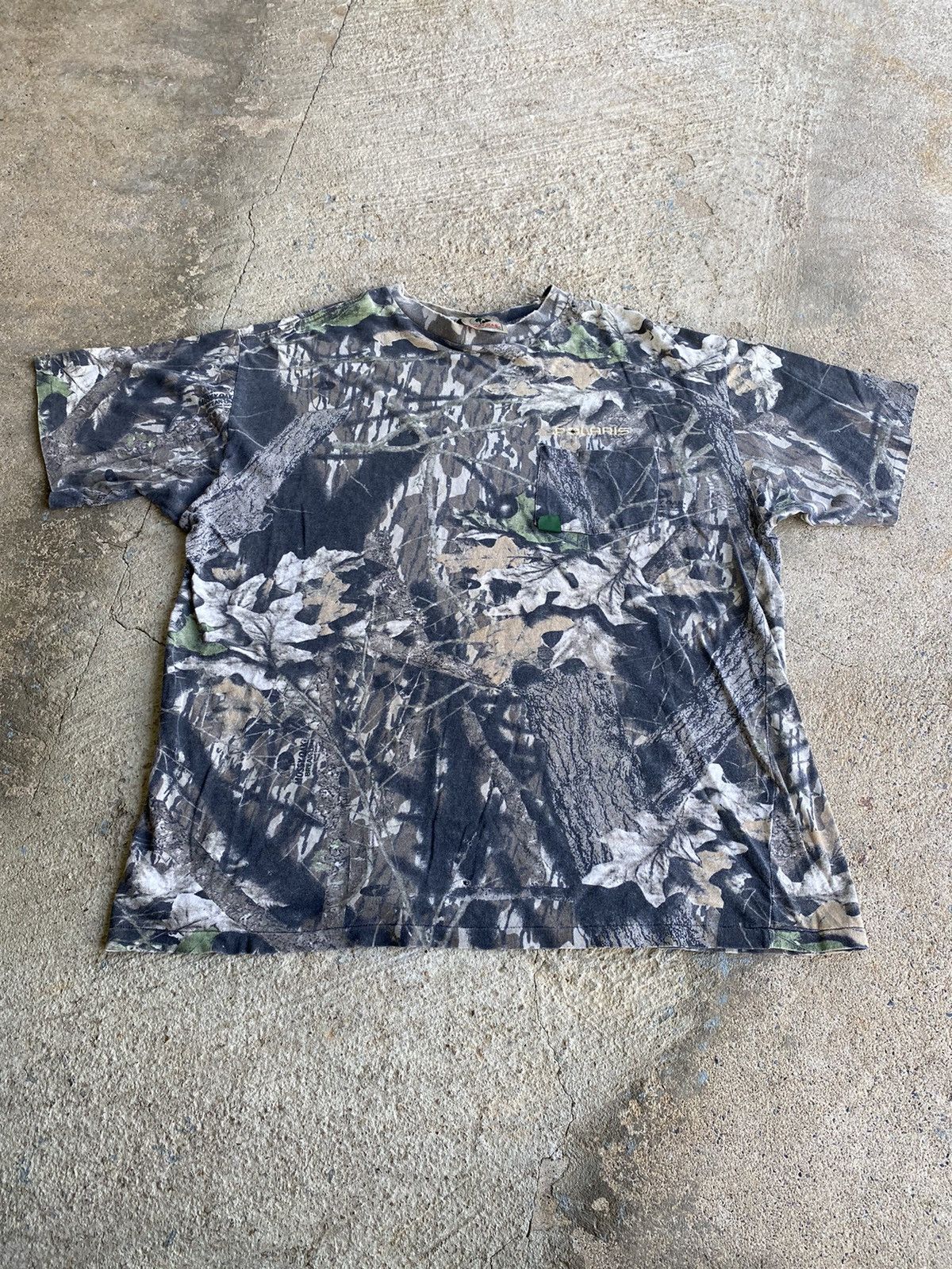 Realtree × Vintage Vintage 90’s Mossy Oak Camo Faded Distressed Pocket Shirt Size US XL / EU 56 / 4 - 1 Thumbnail