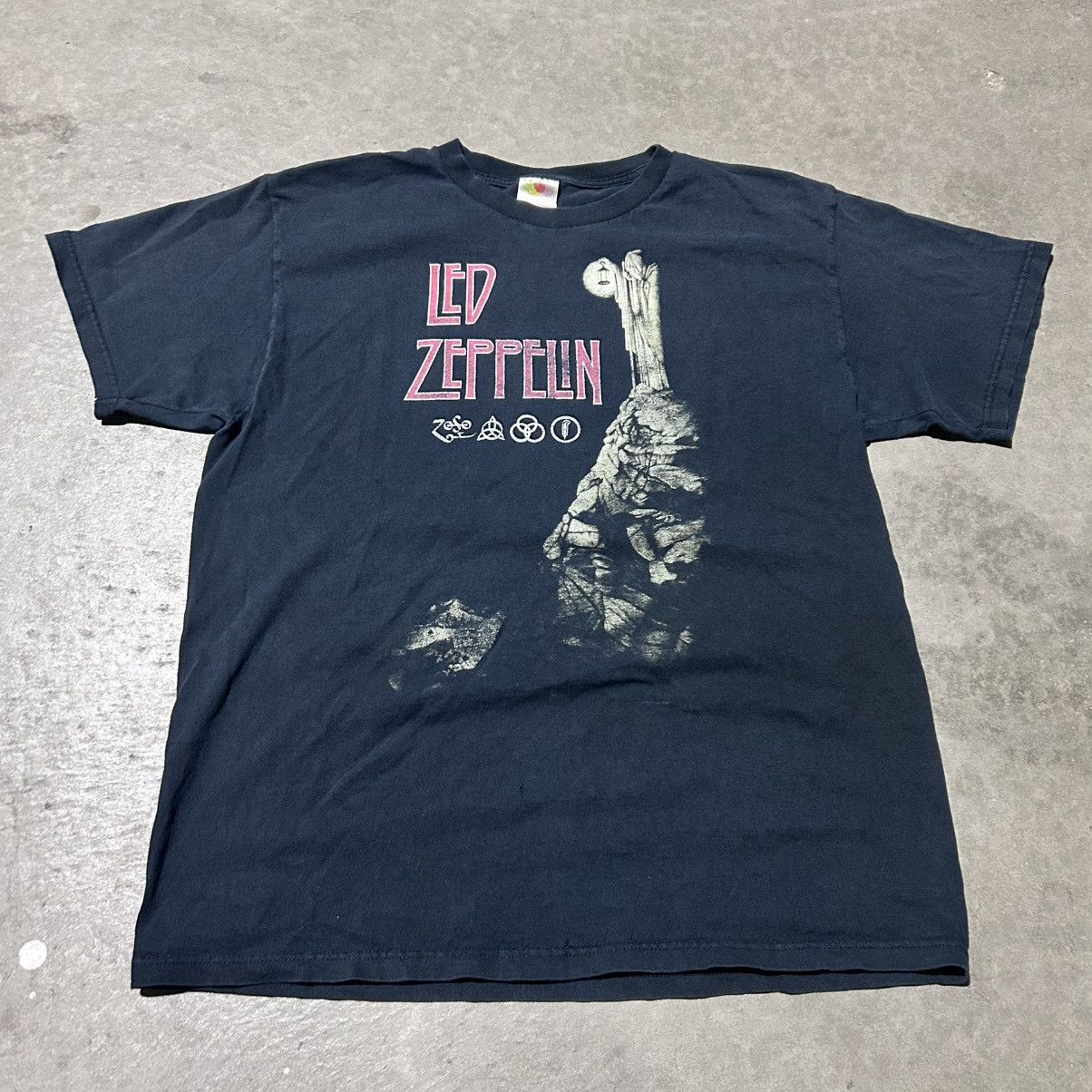 Band Tees Vintage 90s Y2K Led Zeppelin Black Band Tee Shirt Size US L / EU 52-54 / 3 - 1 Thumbnail