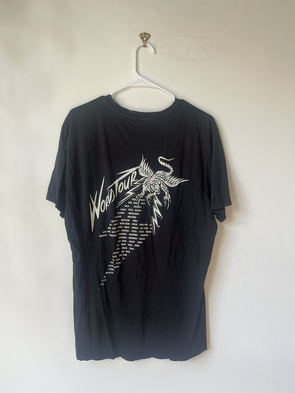 Givenchy Black Givenchy World Tour T-shirt Size US L / EU 52-54 / 3 - 2 Thumbnail