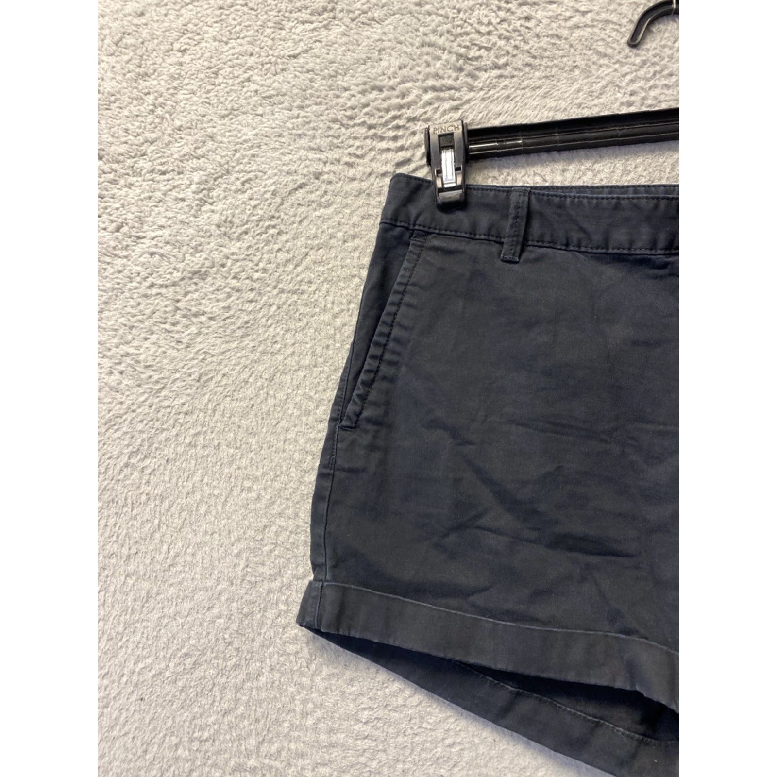 Banana Republic VINTAGE: Banana Republic Shorts Womens 6 Chino Summer BLACK Casual Pockets/0550 Size 28" / US 6 / IT 42 - 3 Thumbnail