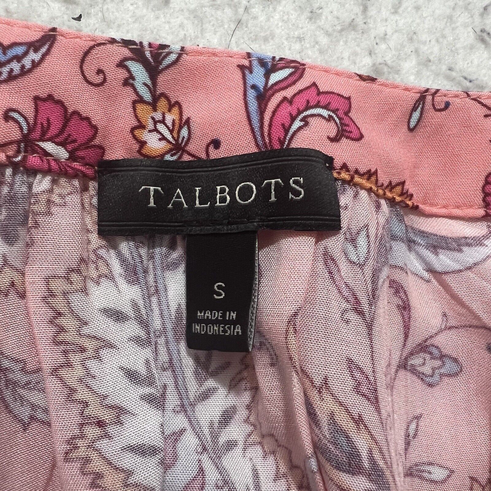 Other Talbots Small Pink Paisley Blouse Button Up Colorful Top Size S / US 4 / IT 40 - 3 Thumbnail