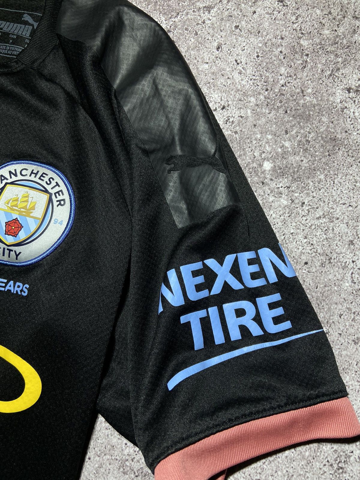 Puma 💥Manchester City 2018 football jersey Puma t-shirt‼️ Size US S / EU 44-46 / 1 - 5 Thumbnail
