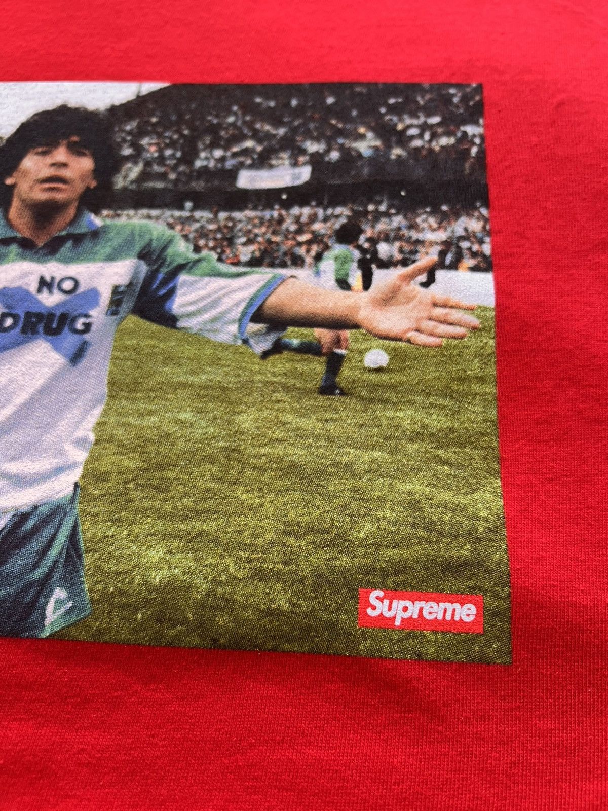 Supreme M Supreme Maradona Tee Red T-shirt football diego drugs new Size US M / EU 48-50 / 2 - 10 Thumbnail