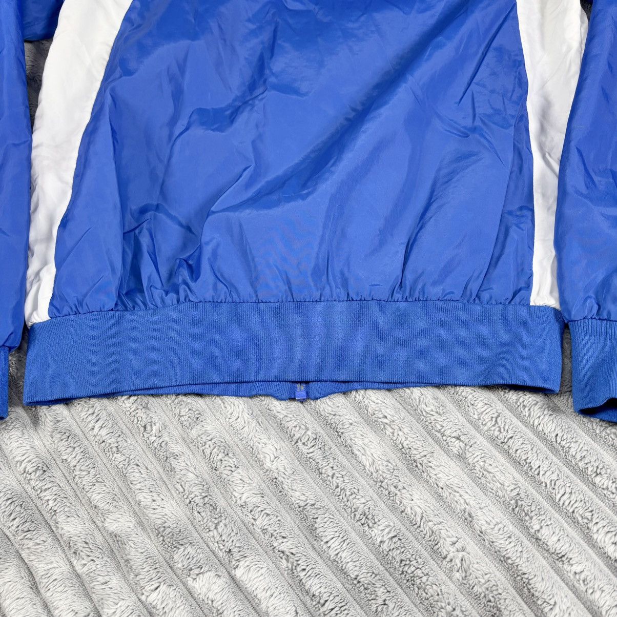 Nike Nike Blue Tag Youth size XL full zip 80s Vintage Jacket Size US XL / EU 56 / 4 - 9 Thumbnail
