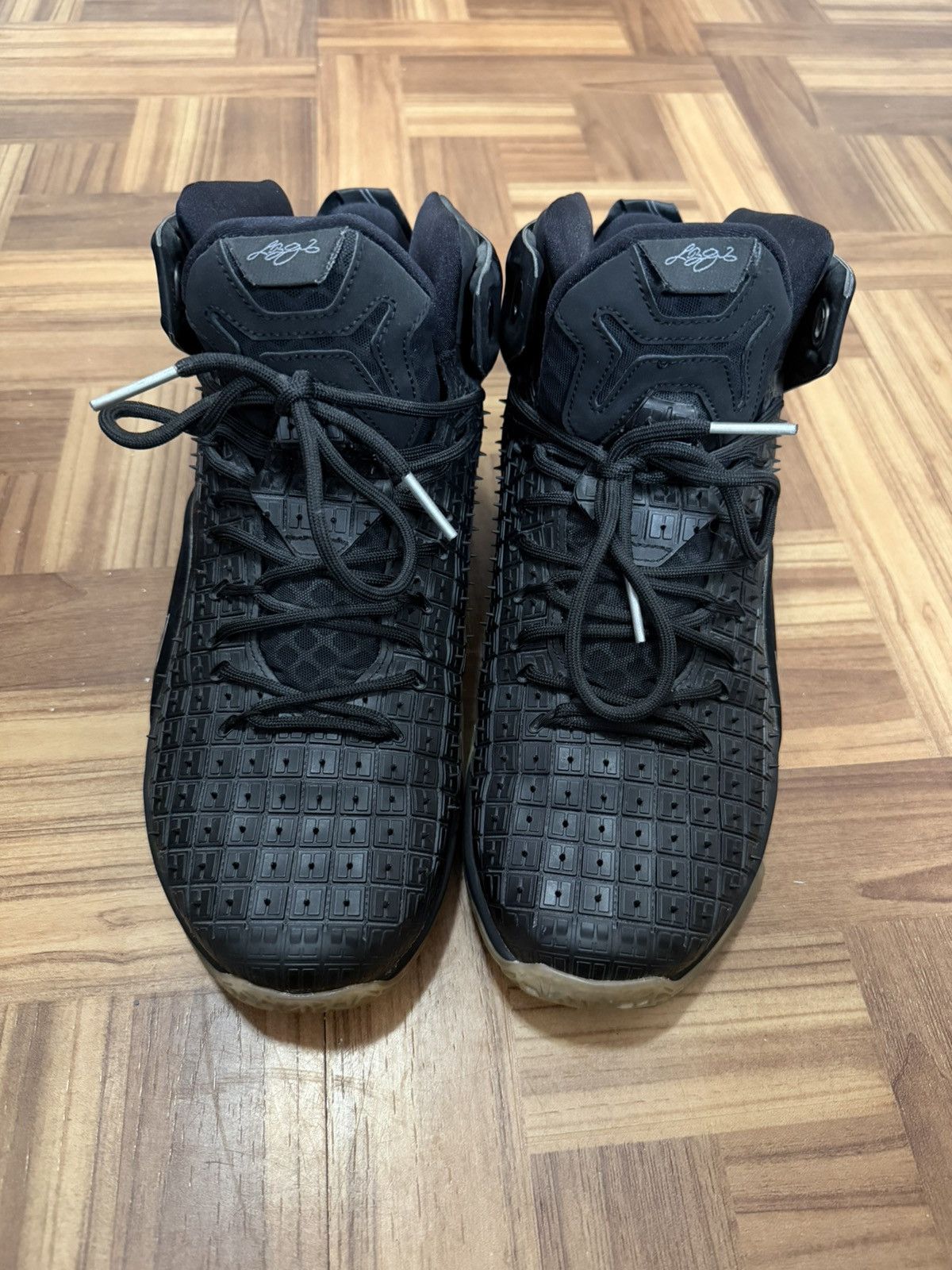 Nike Nike LeBron 12 EXT Rubber City Size US 10.5 / EU 43-44 - 6 Thumbnail