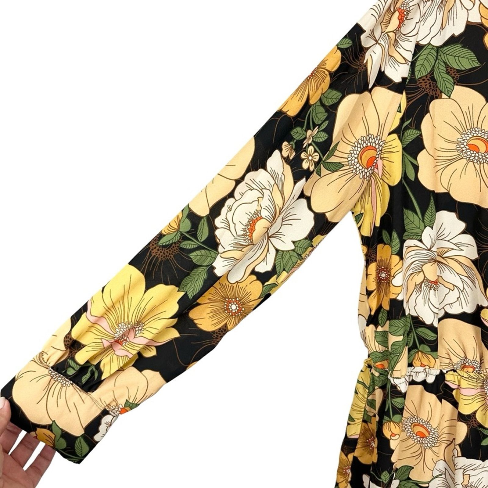 Forever 21 Forever21 Black Yellow Long Sleeve Floral Romper Size 1X Size 38" / US 16 / IT 52 - 4 Thumbnail