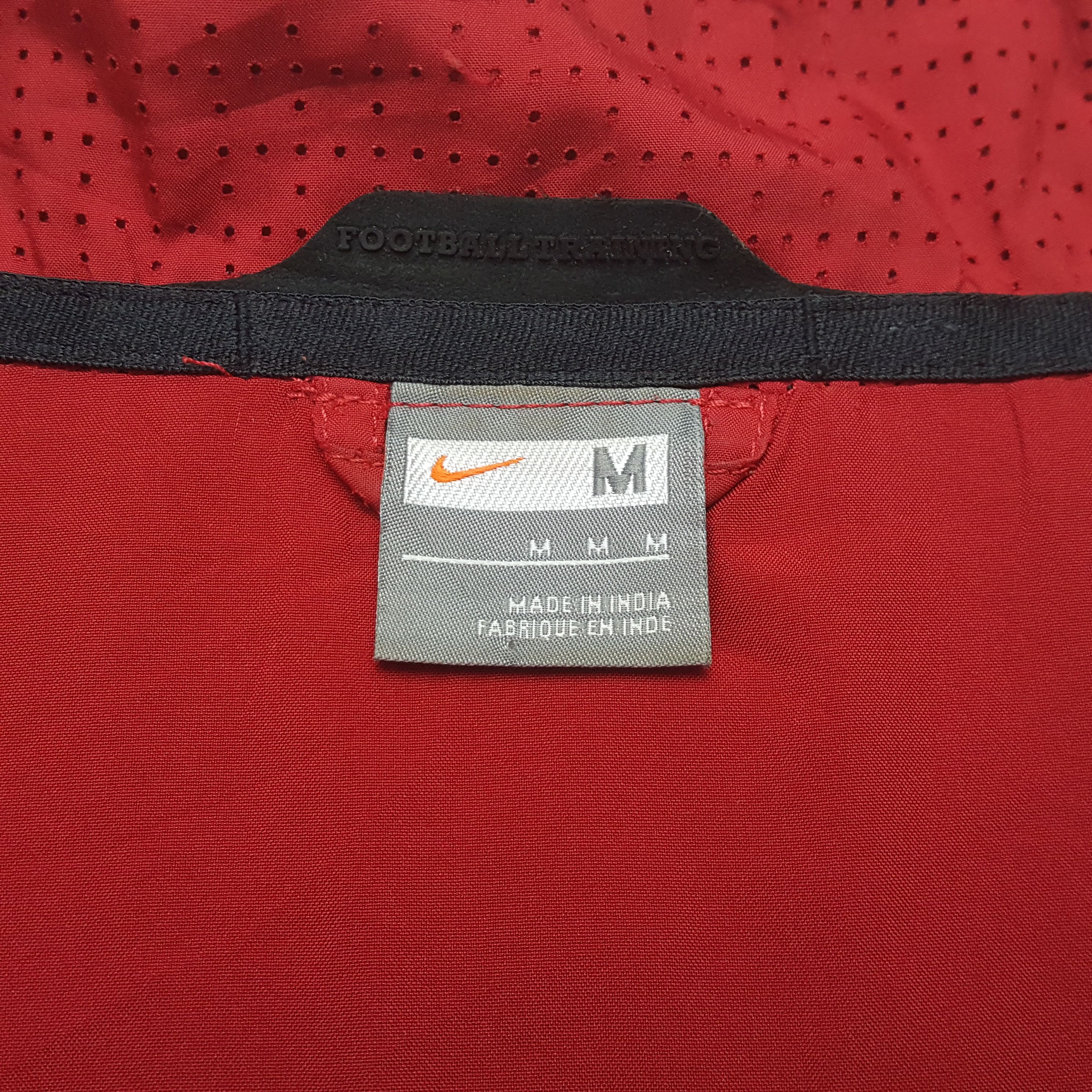 Nike Vintage Nike Manchester United Club Jacket C302N15 Size US S / EU 44-46 / 1 - 7 Thumbnail