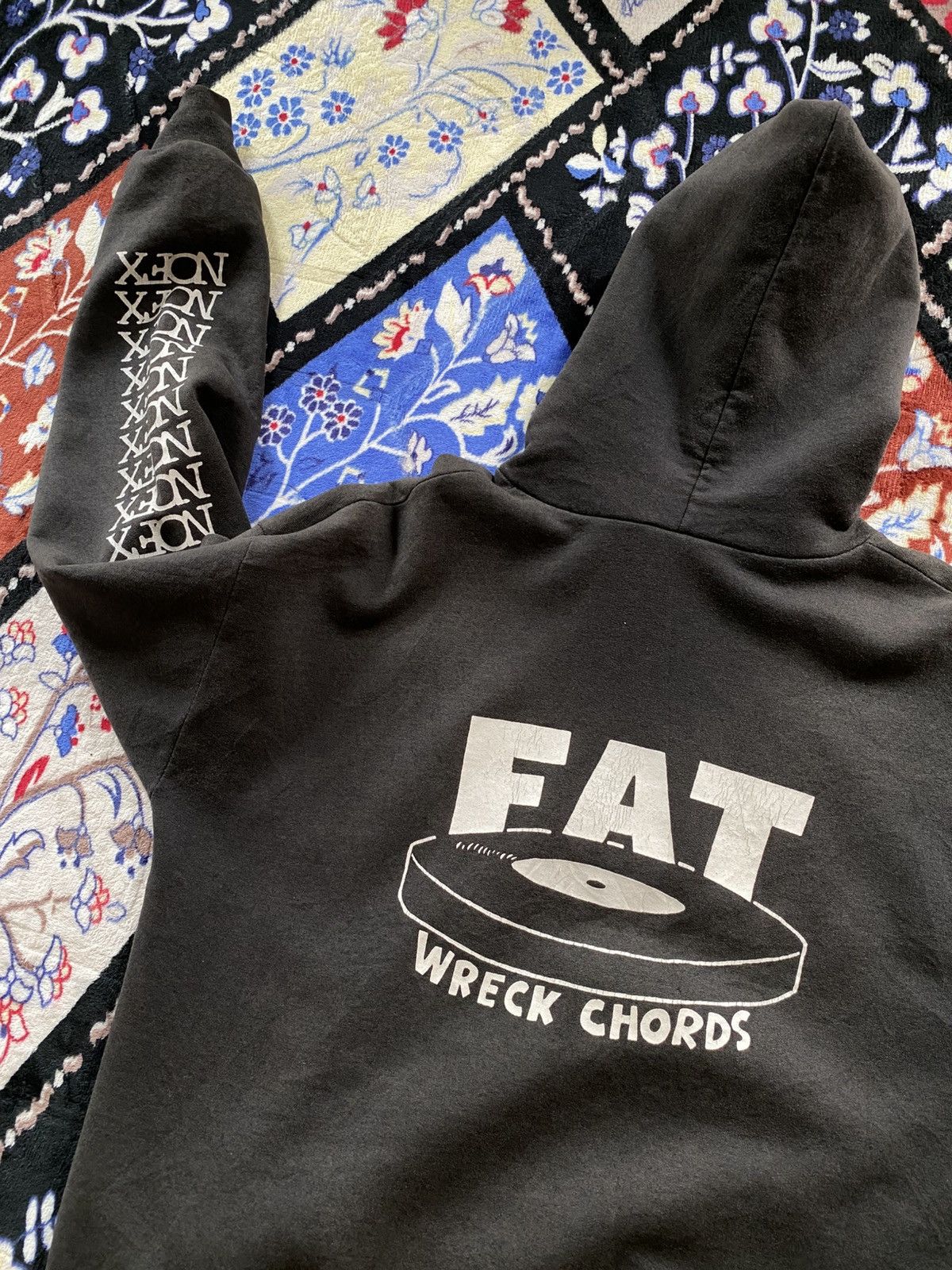 Band Tees Vintage 90s NOFX Fat Wreck Chords Hoodie Size US L / EU 52-54 / 3 - 4 Thumbnail