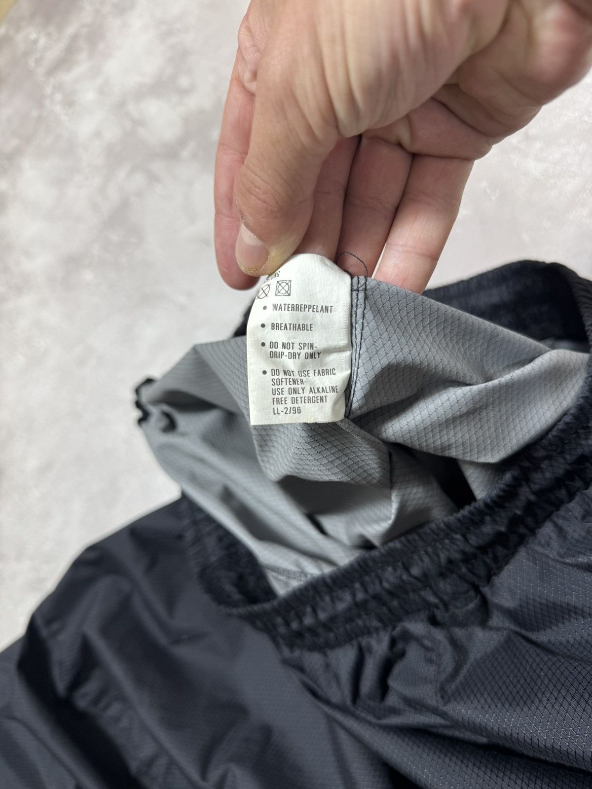Jack Wolfskin Vintage Jack Wolfskin Waterproof Membrana Womans Pants Size 36" / US 14 / IT 50 - 11 Thumbnail