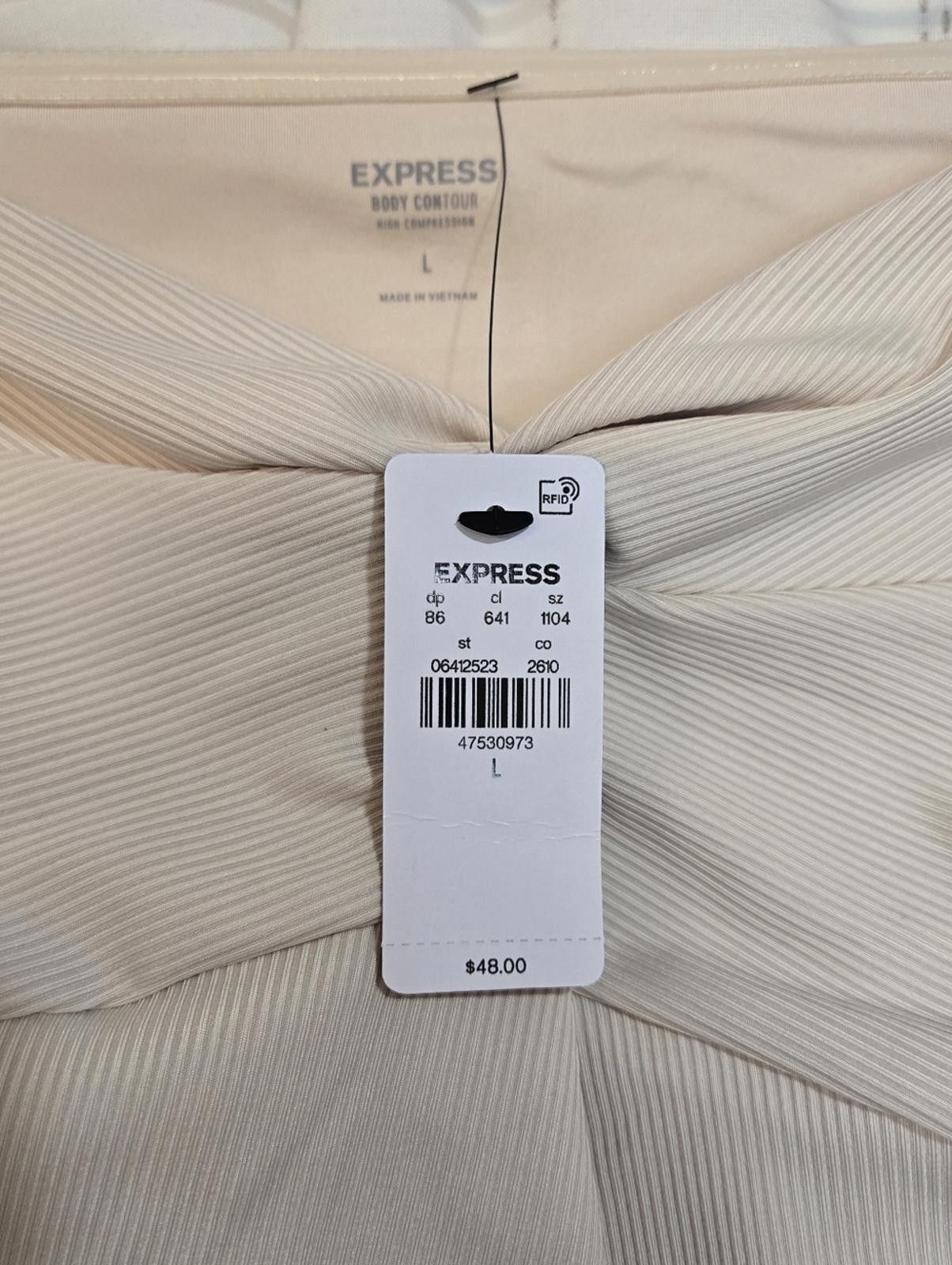 Express Body Contour Seamless Ribbed Twist Cropped Tube Top- L Size L / US 10 / IT 46 - 3 Thumbnail