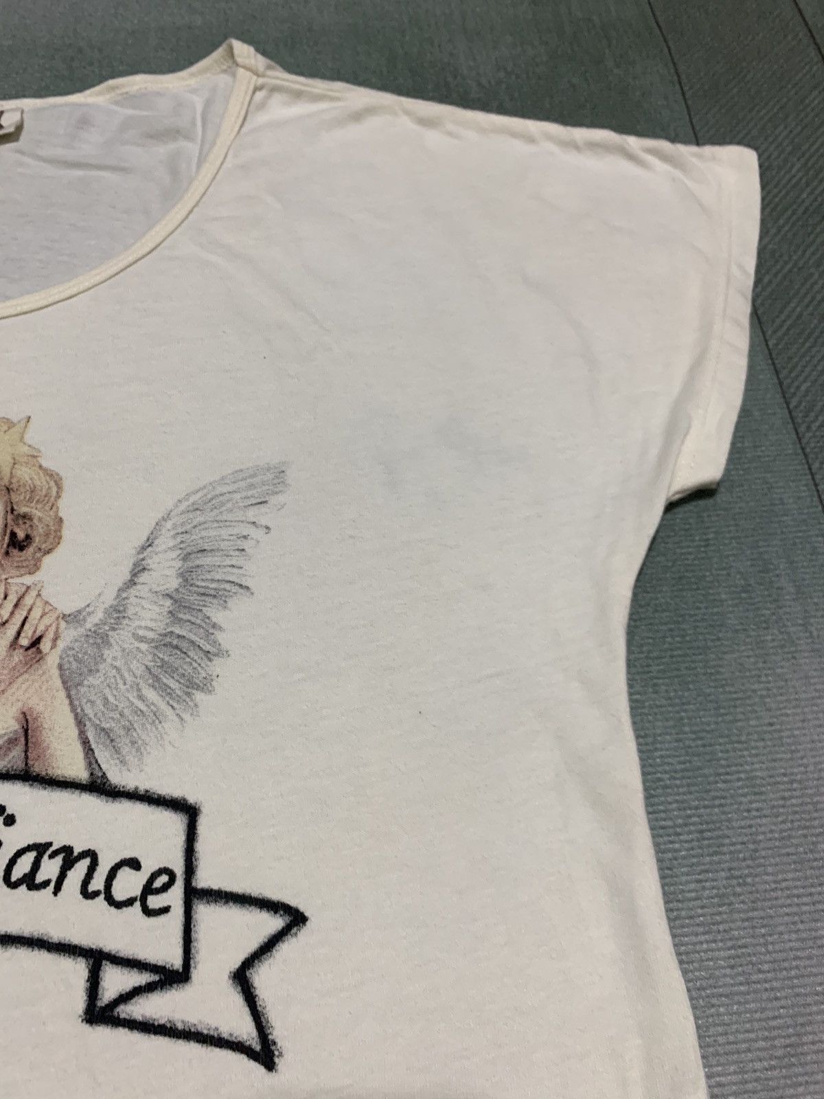 Japanese Brand Brand Baby Angel 👼T-shirt Size US L / EU 52-54 / 3 - 4 Thumbnail