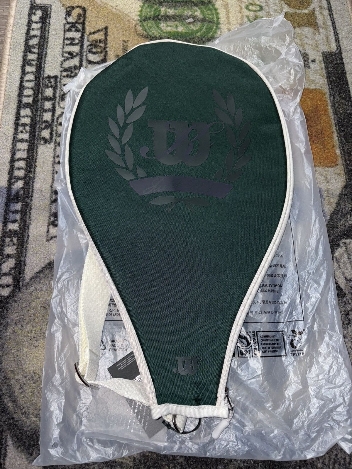 Kith × Ronnie Fieg × Wilson Kith Wilson Retro Racket Cover Stadium Size ONE SIZE - 1 Thumbnail