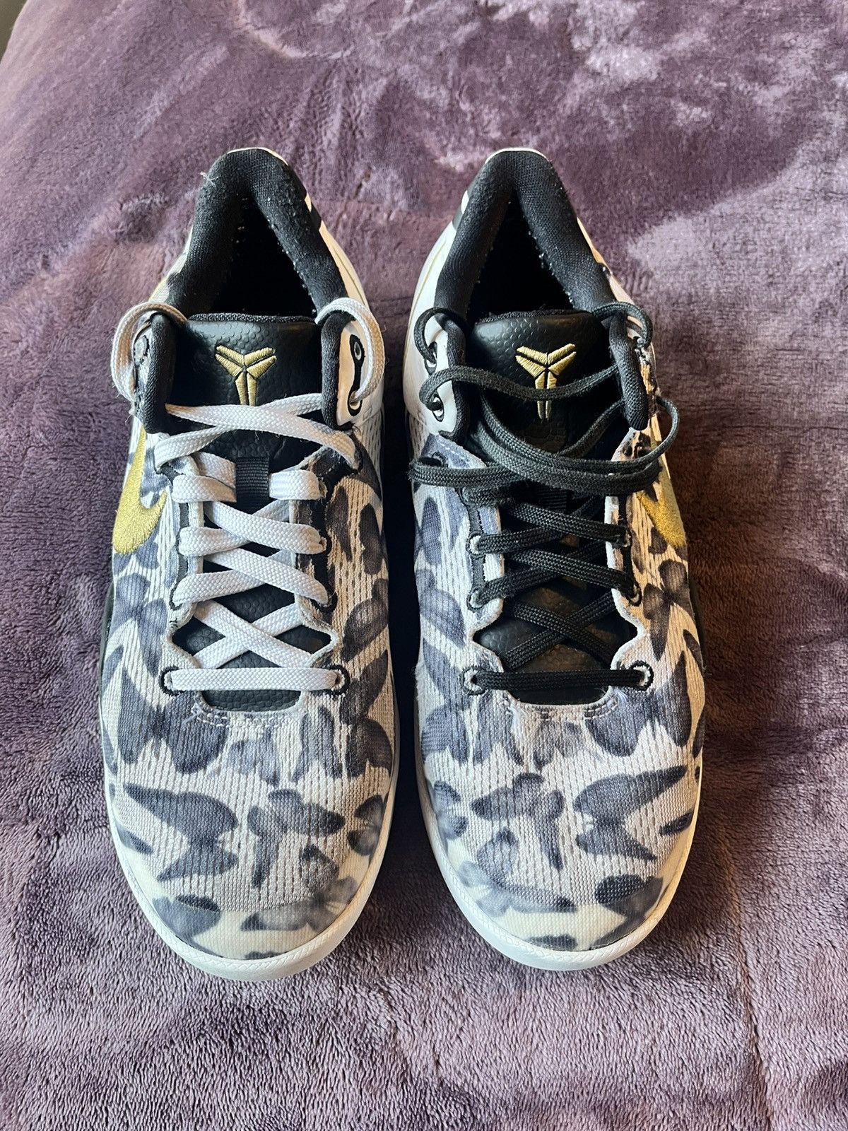 Nike Nike Kobe 8 Protro "Mambacita" Gigi edition Size US 5 / EU 37 - 1 Thumbnail