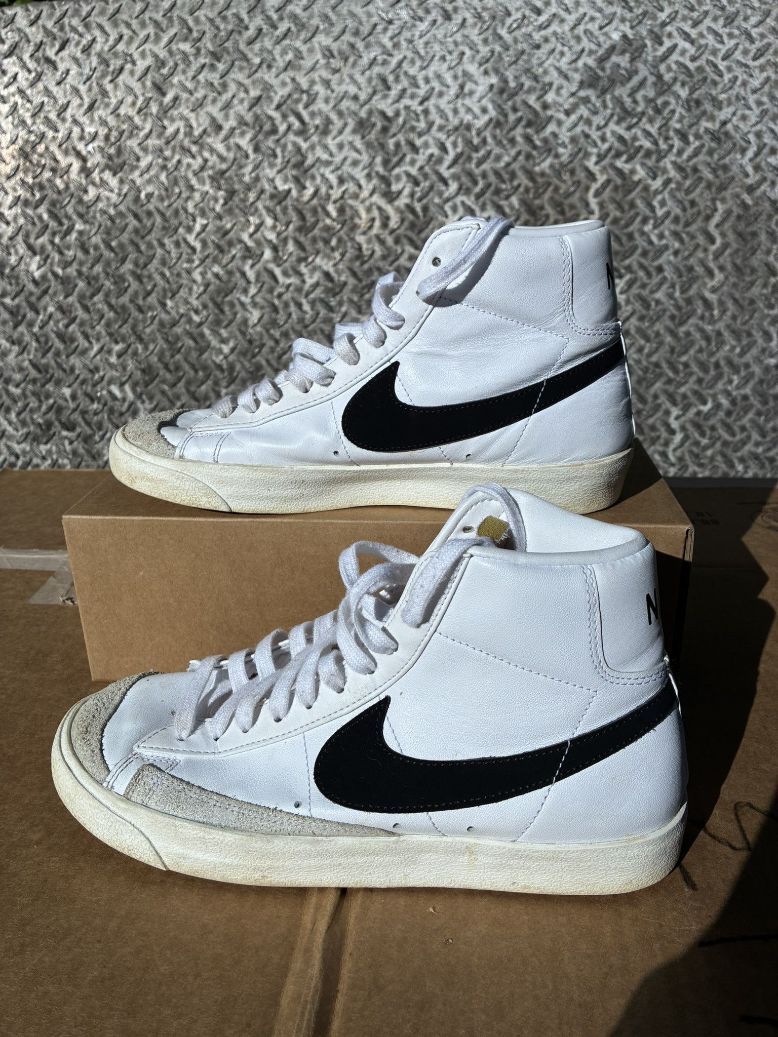 Other Nike Blazer Mid '77 Vintage White Black Lifestyle Retro 8.5 Size US 8.5 / EU 41-42 - 2 Thumbnail
