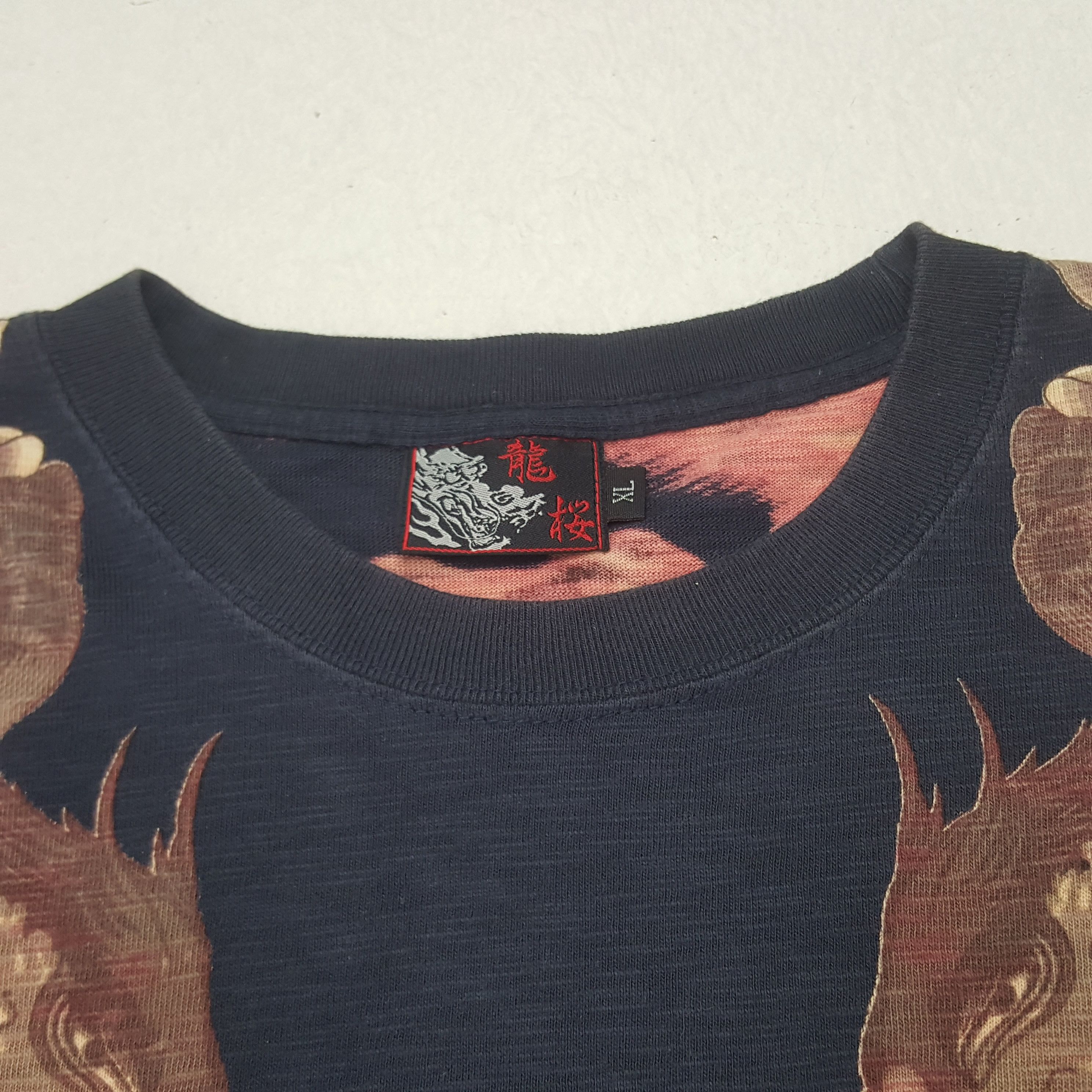 Japanese Brand × Vintage Vintage Dragon Art Japanese Sukajan Traditional Tshirt Size US L / EU 52-54 / 3 - 4 Thumbnail