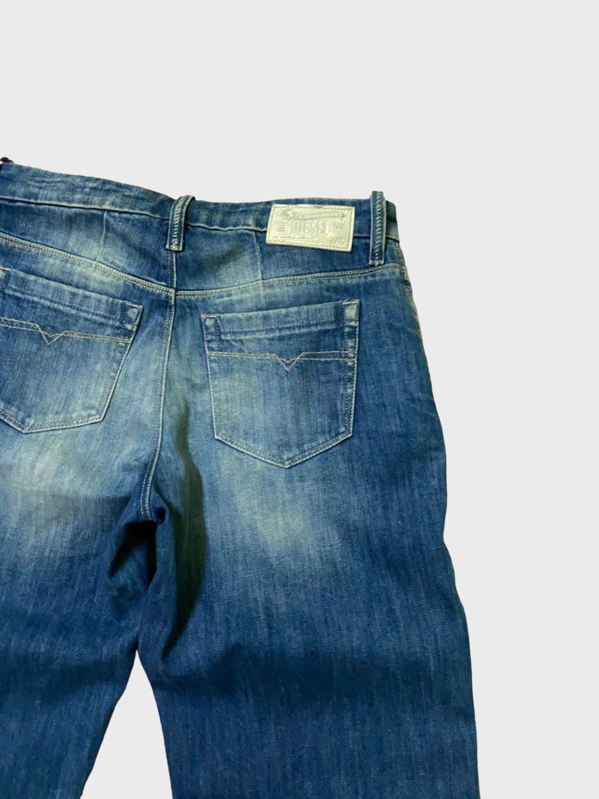 Diesel Flared Balenciaga Style Diesel Washed Wide legs Jeans 90s Size US 27 - 12 Thumbnail