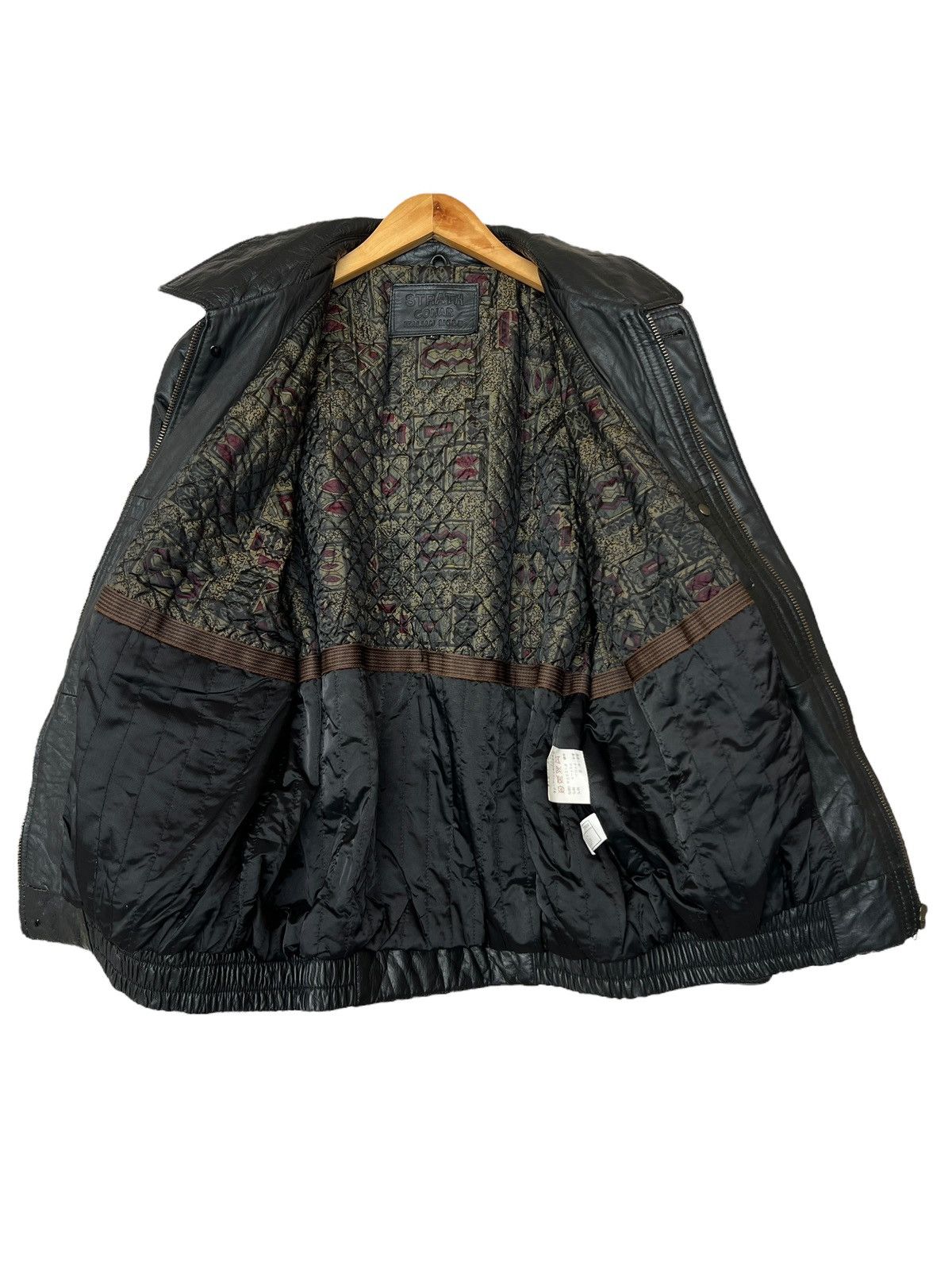 Vintage Vintage 90s Italian Mode A2 Black Flight Leather Jacket Size US M / EU 48-50 / 2 - 3 Thumbnail