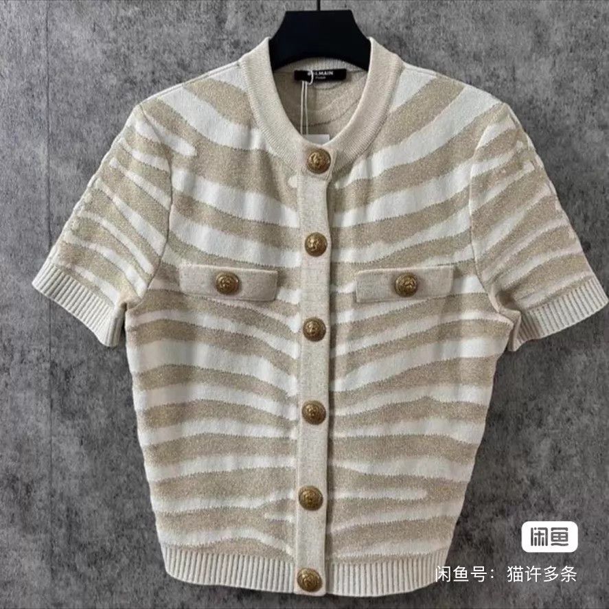 Balmain BALMAIN 95 New Short-Sleeve Button-Down Jacket Size XS / US 0-2 / IT 36-38 - 1 Thumbnail