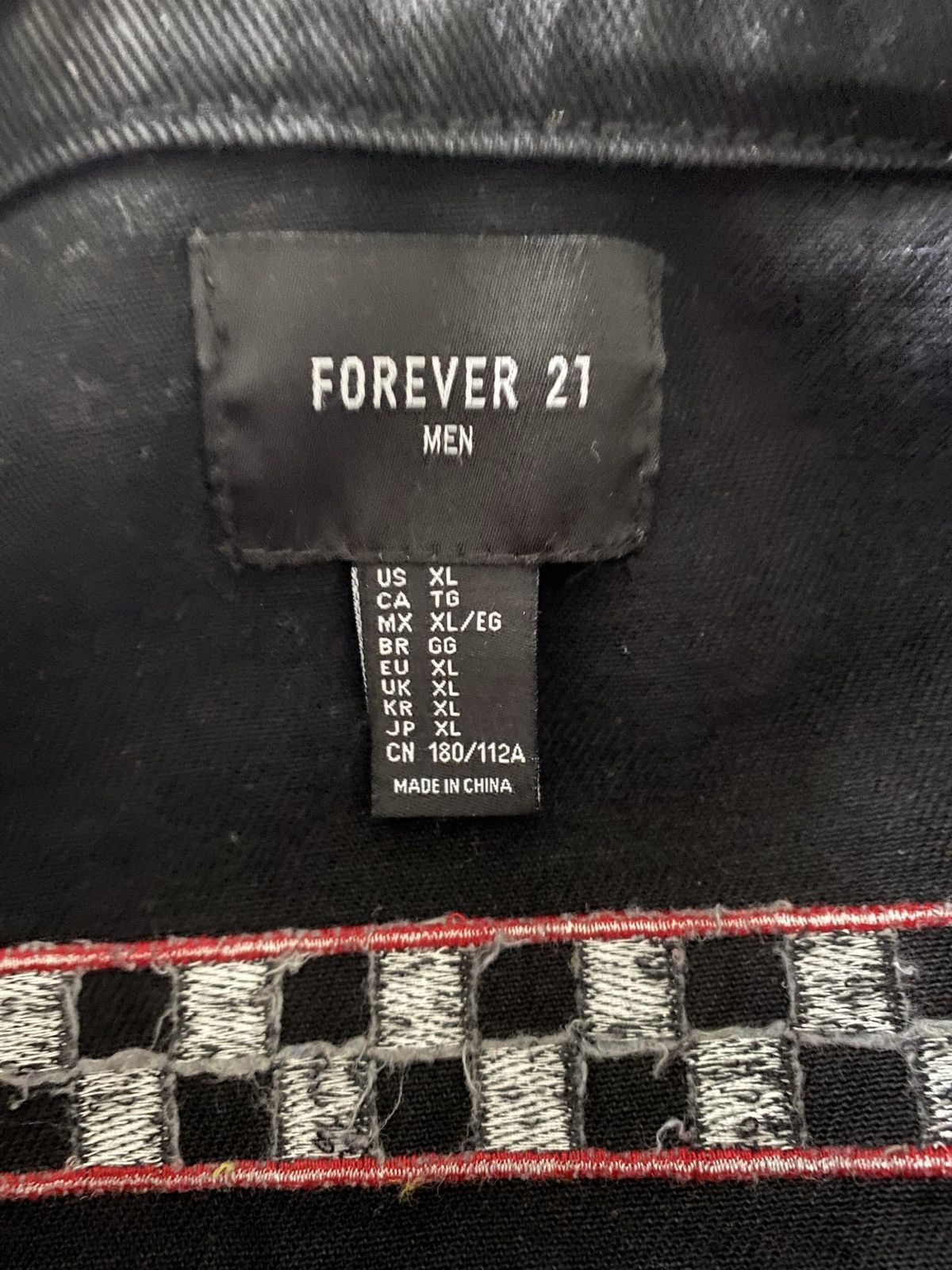 Forever 21 Forever 21 Multi-Patch and Embroidered Denim Jacket Size US XL / EU 56 / 4 - 3 Thumbnail