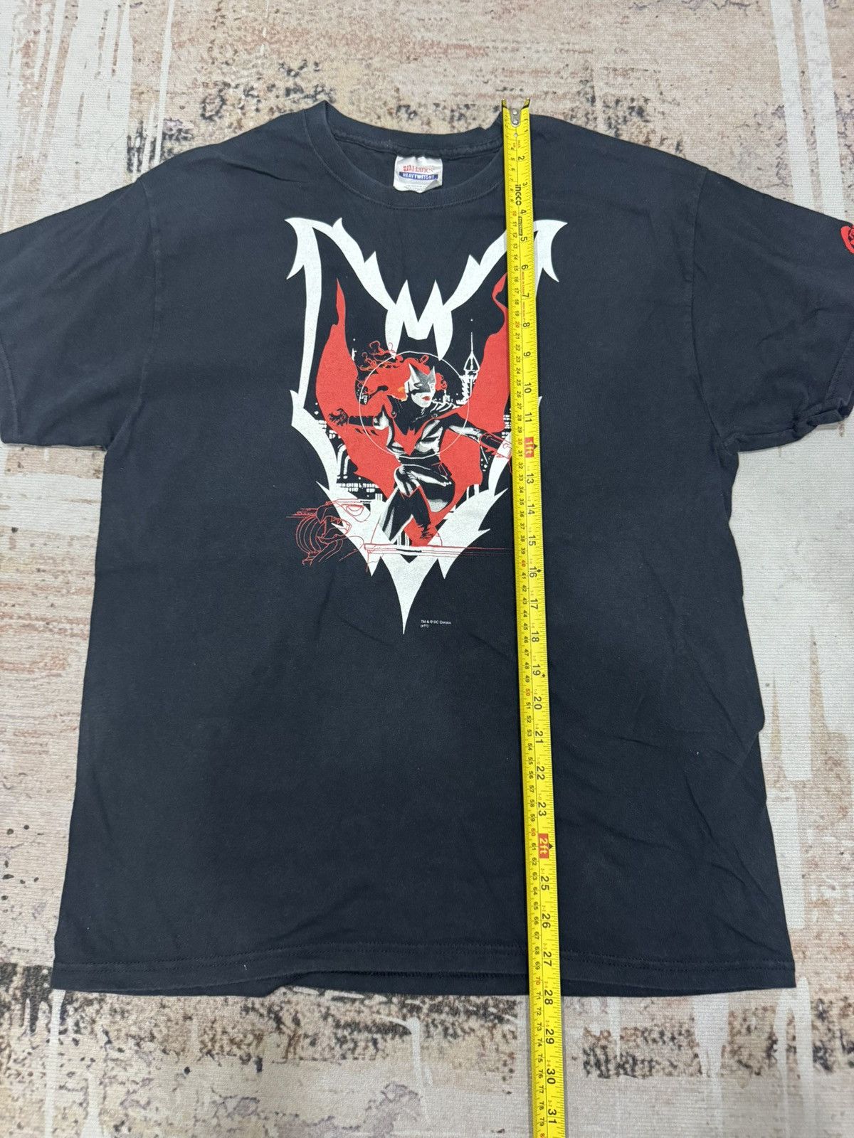 DC Comics dc comic s11 - batwomen vintage tee Size US M / EU 48-50 / 2 - 9 Thumbnail