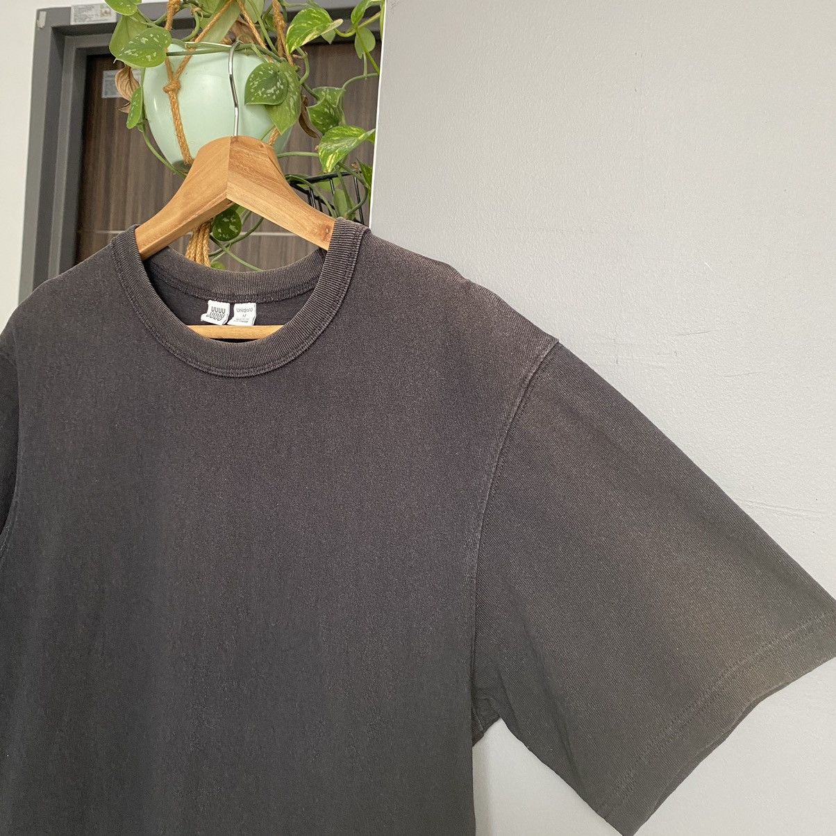 Lemaire × Uniqlo Thrashed Faded Lemaire x Uniqlo ERD GRUNGE PUNK MATTY TSHIRT Size US M / EU 48-50 / 2 - 2 Thumbnail