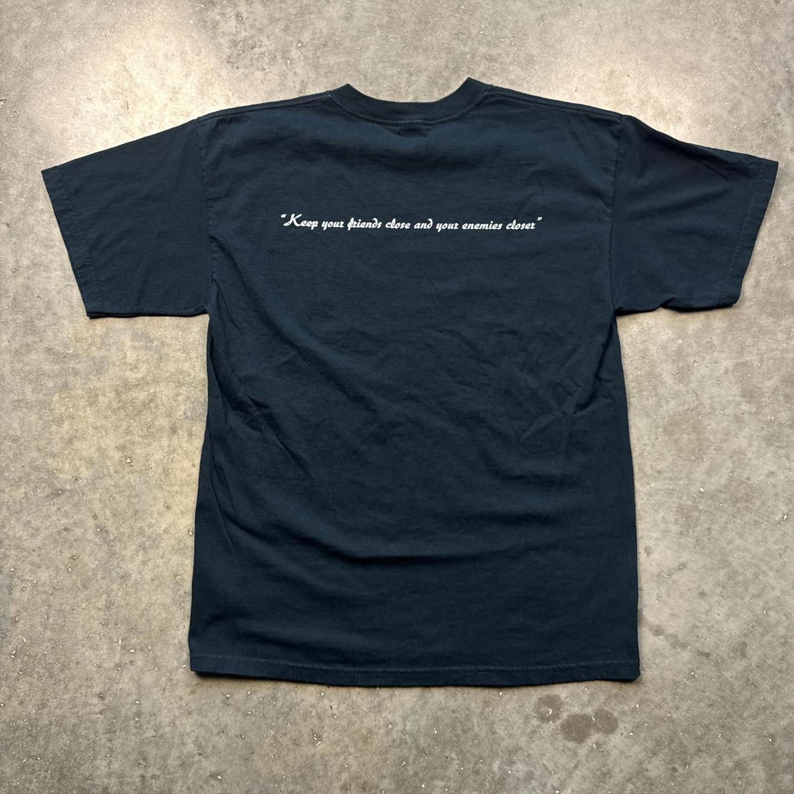 Gildan “Keep Your Friends Close But Your Enemies Closer” Y2k TShirt Size US L / EU 52-54 / 3 - 2 Thumbnail
