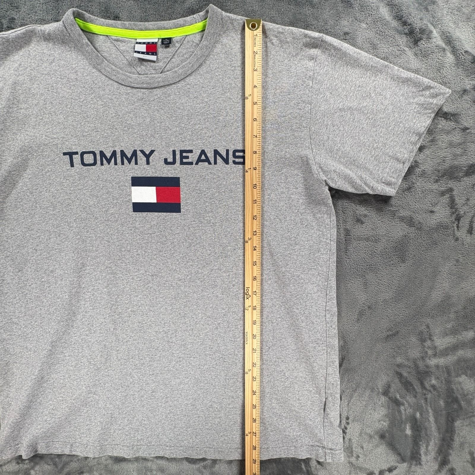 Tommy Hilfiger Tommy Jeans T Shirt Men XL Gray Logo Flag Graphic Short Slee Size US XL / EU 56 / 4 - 5 Thumbnail