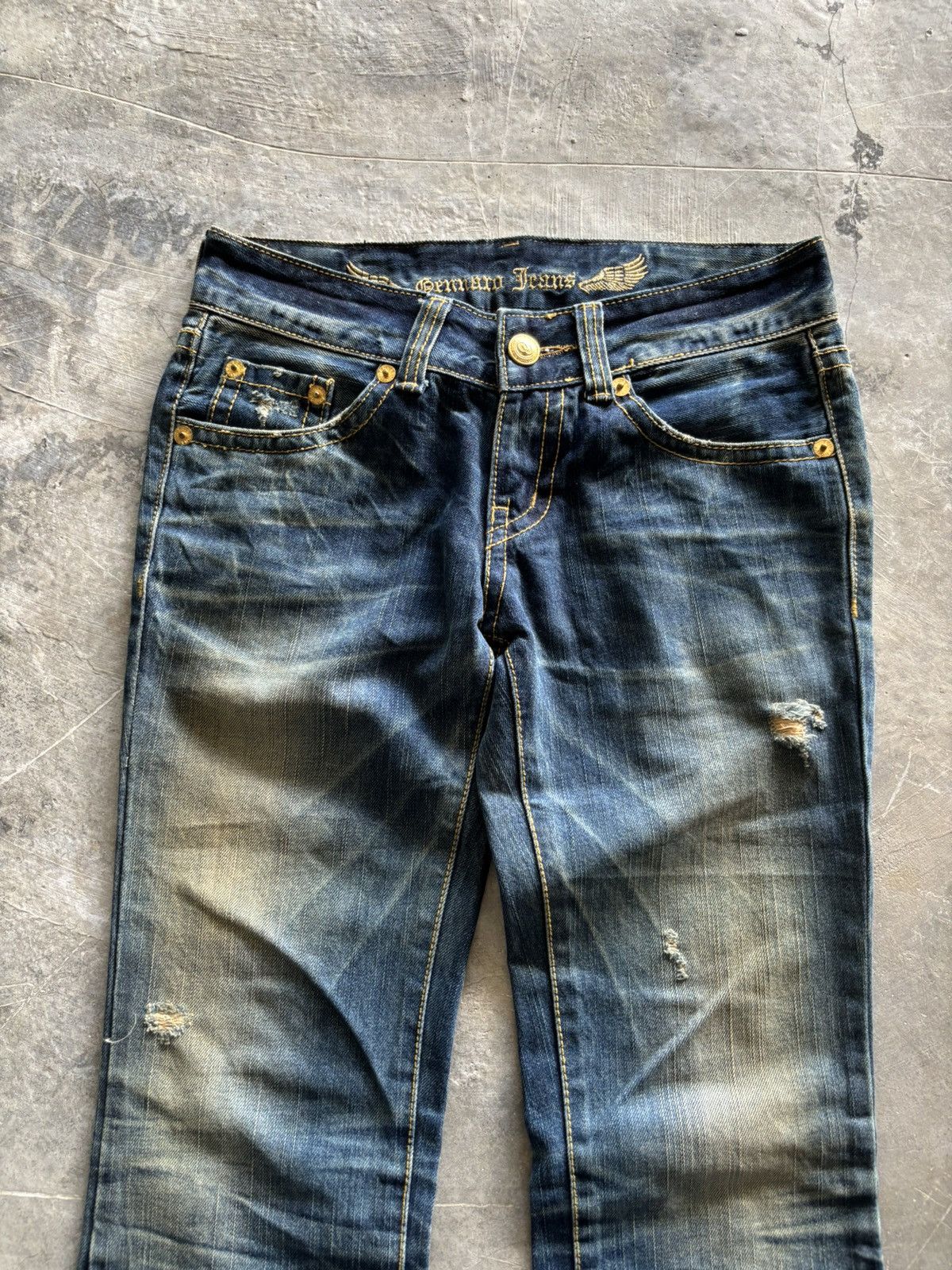 Hysteric Glamour distressed flare rusty gennaro japanese denim Size US 30 / EU 46 - 2 Thumbnail