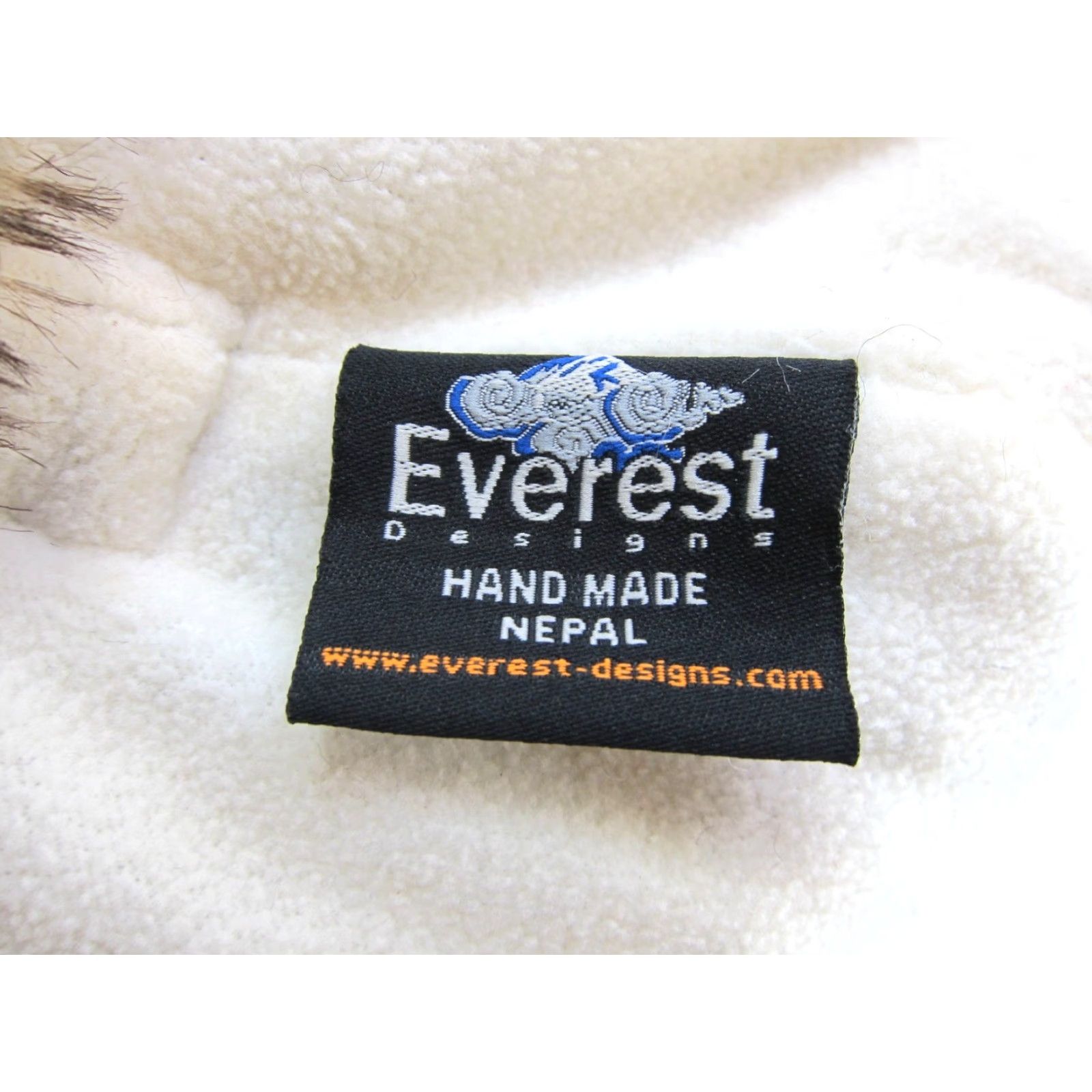 Vintage Everest Designs Nepal Beanie Hat OS Wool Lined Ear Flap Pom Pom Winter Winter Ivory Unisex Adults Mens Womens Size US M / EU 48-50 / 2 - 5 Thumbnail