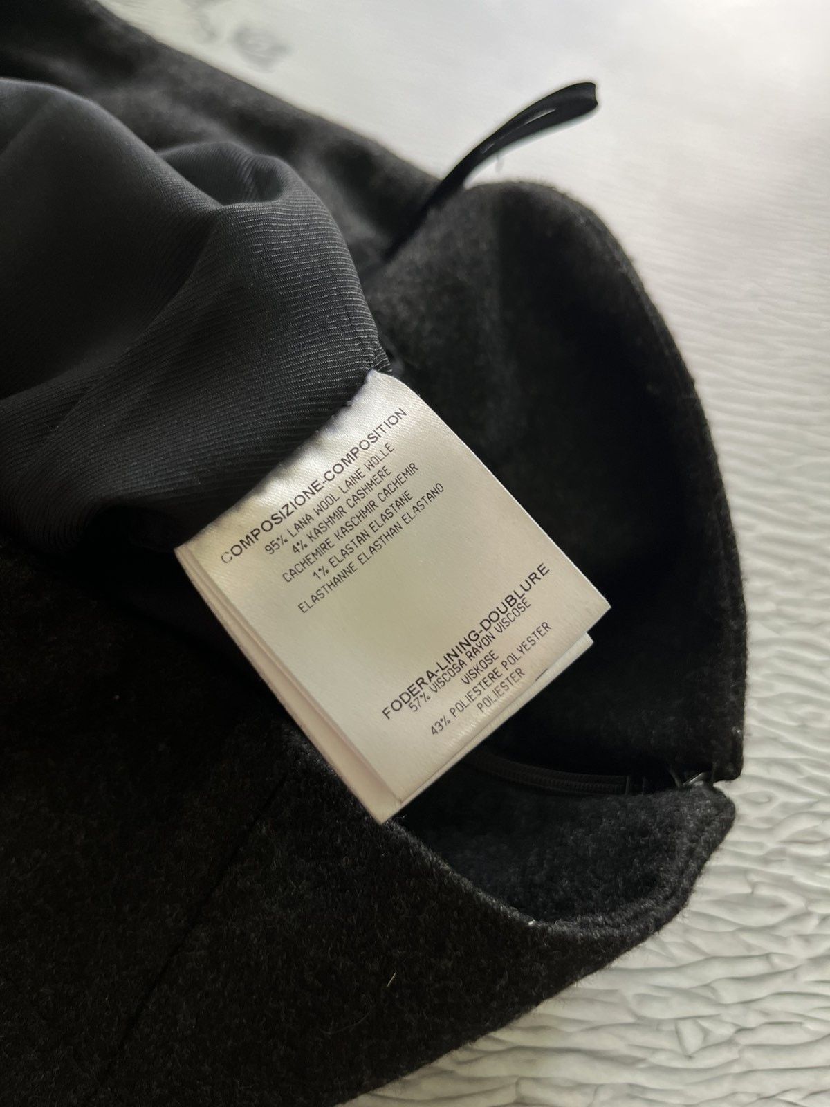 Gucci Gucci x Tom Ford Vintage Midi Skirt Cashmere Wool Size 27" / US 4 / IT 40 - 10 Thumbnail