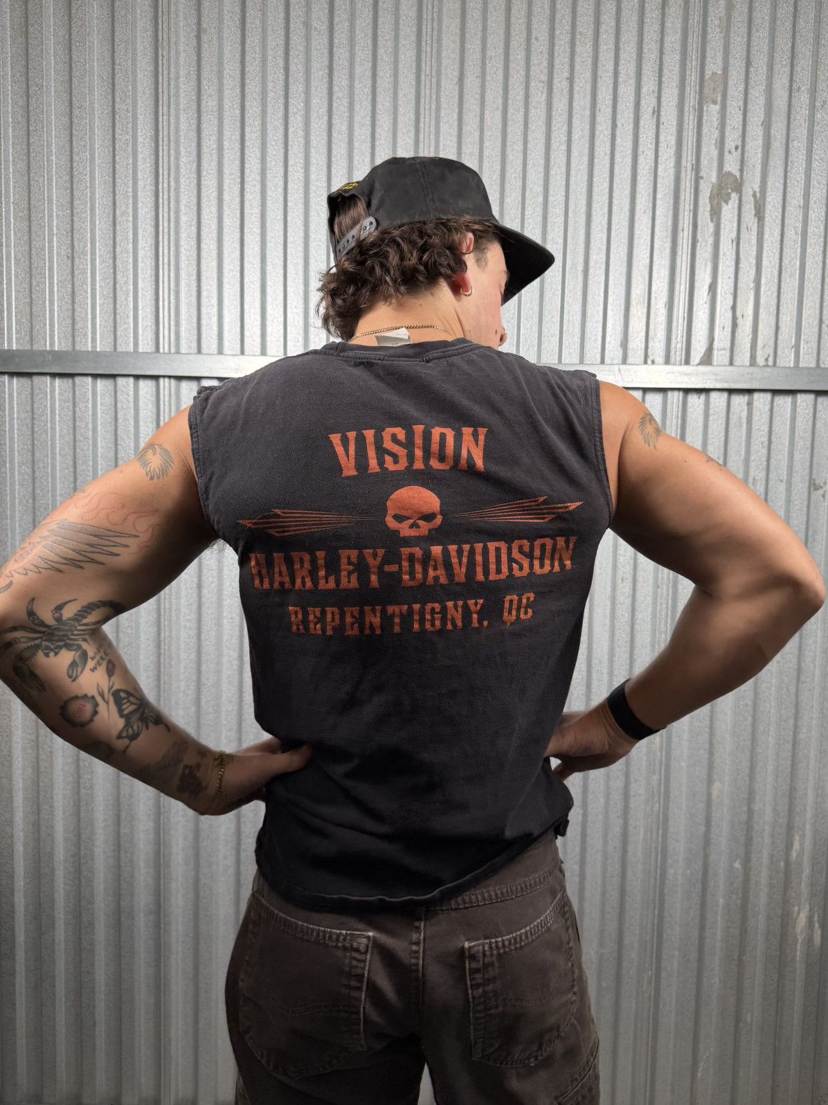 Harley Davidson Vintage Harley Davidson V8 Engine Distressed Cutoff Tanktop Size US M / EU 48-50 / 2 - 2 Thumbnail