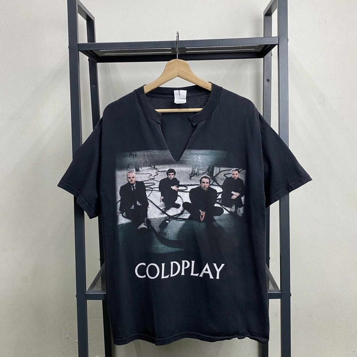 Band Tees Y2K Vintage Coldplay Twisted Logic North American Tour Tee Size US M / EU 48-50 / 2 - 1 Thumbnail