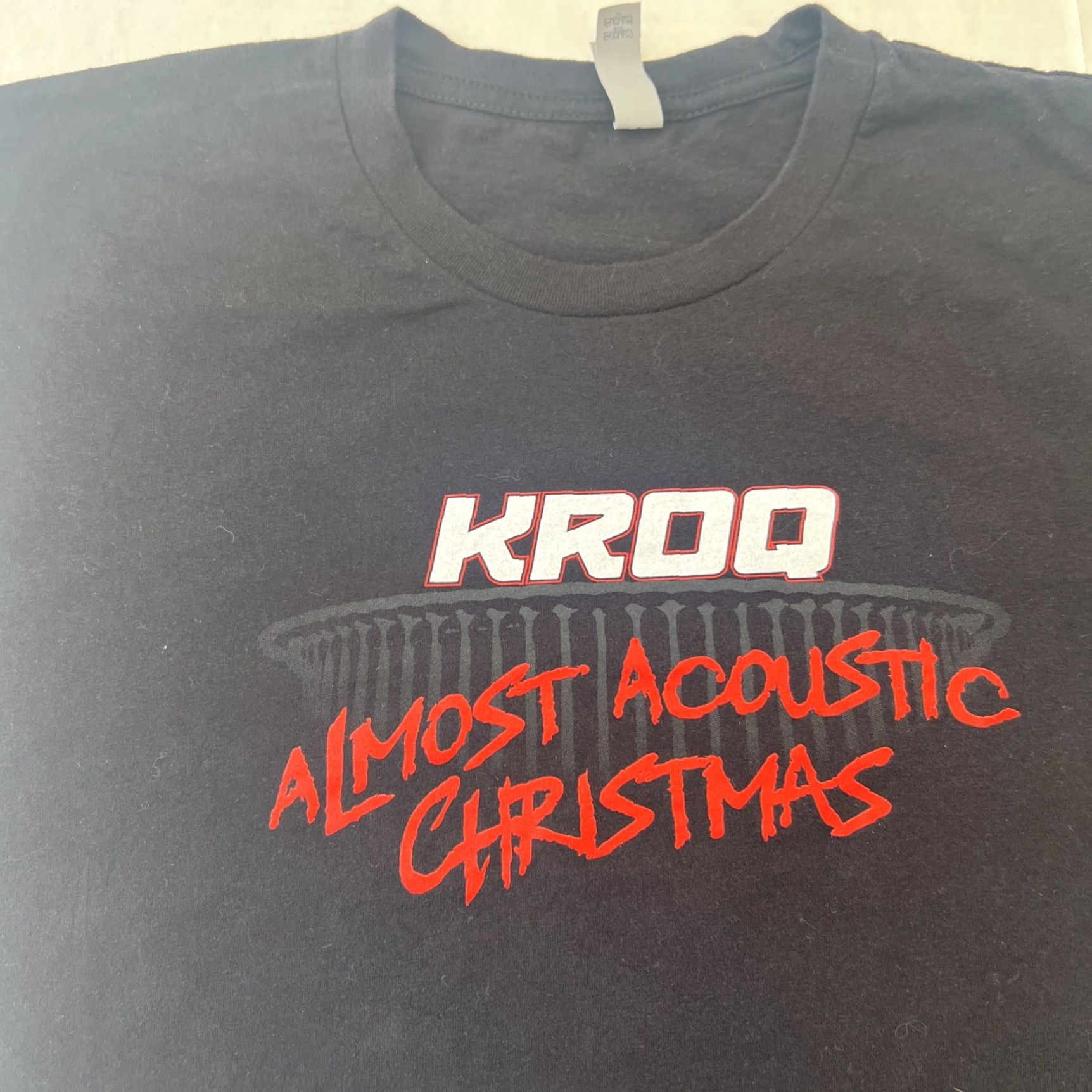 Next Level VINTAGE 2024 KROQ Almost Acoustic Christmas Logo Smashing Pumpkins Beck Shirt Large New Size US L / EU 52-54 / 3 - 4 Thumbnail