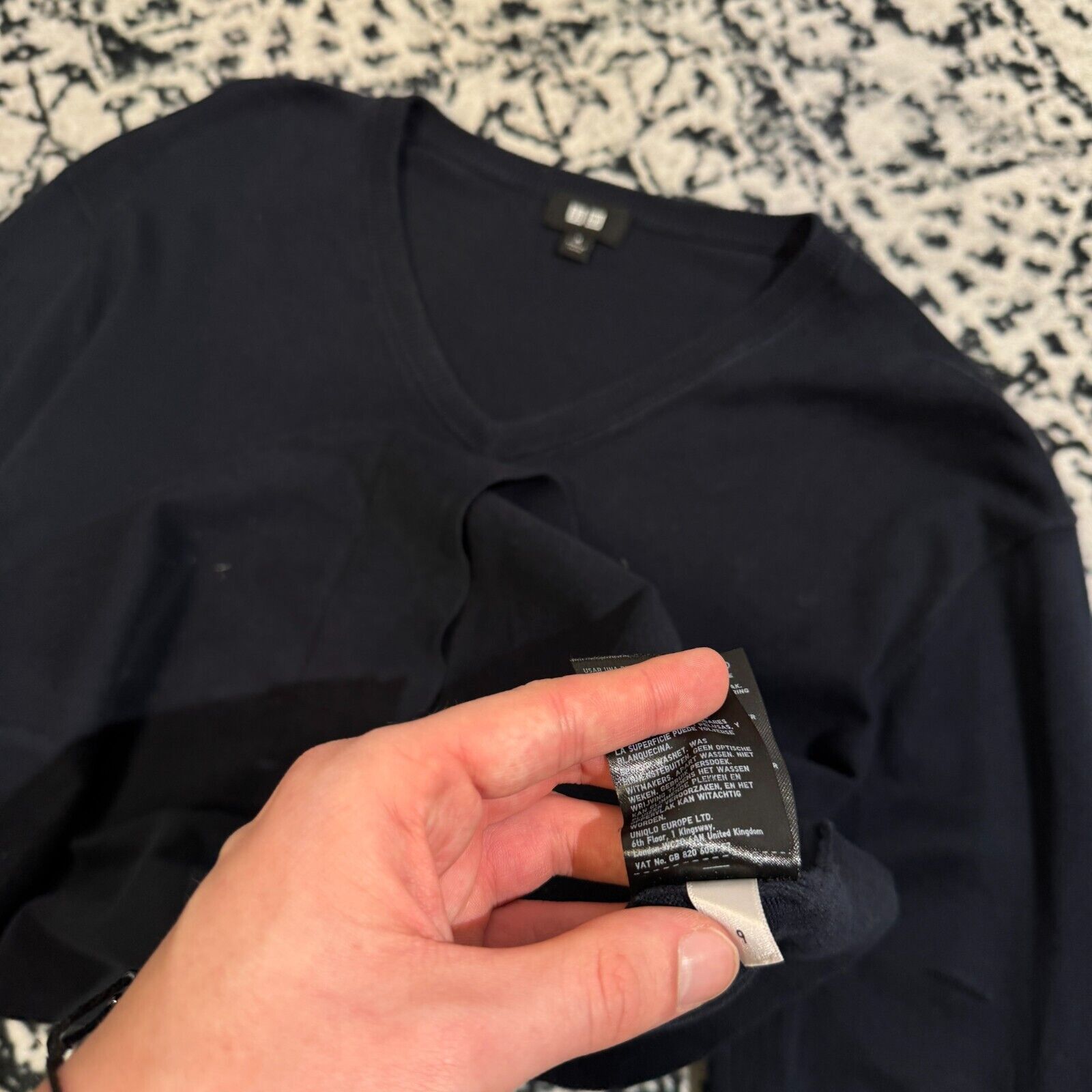 Vintage Vintage Unisex Black Cotton Crewneck Size M Regular Size US M / EU 48-50 / 2 - 8 Thumbnail