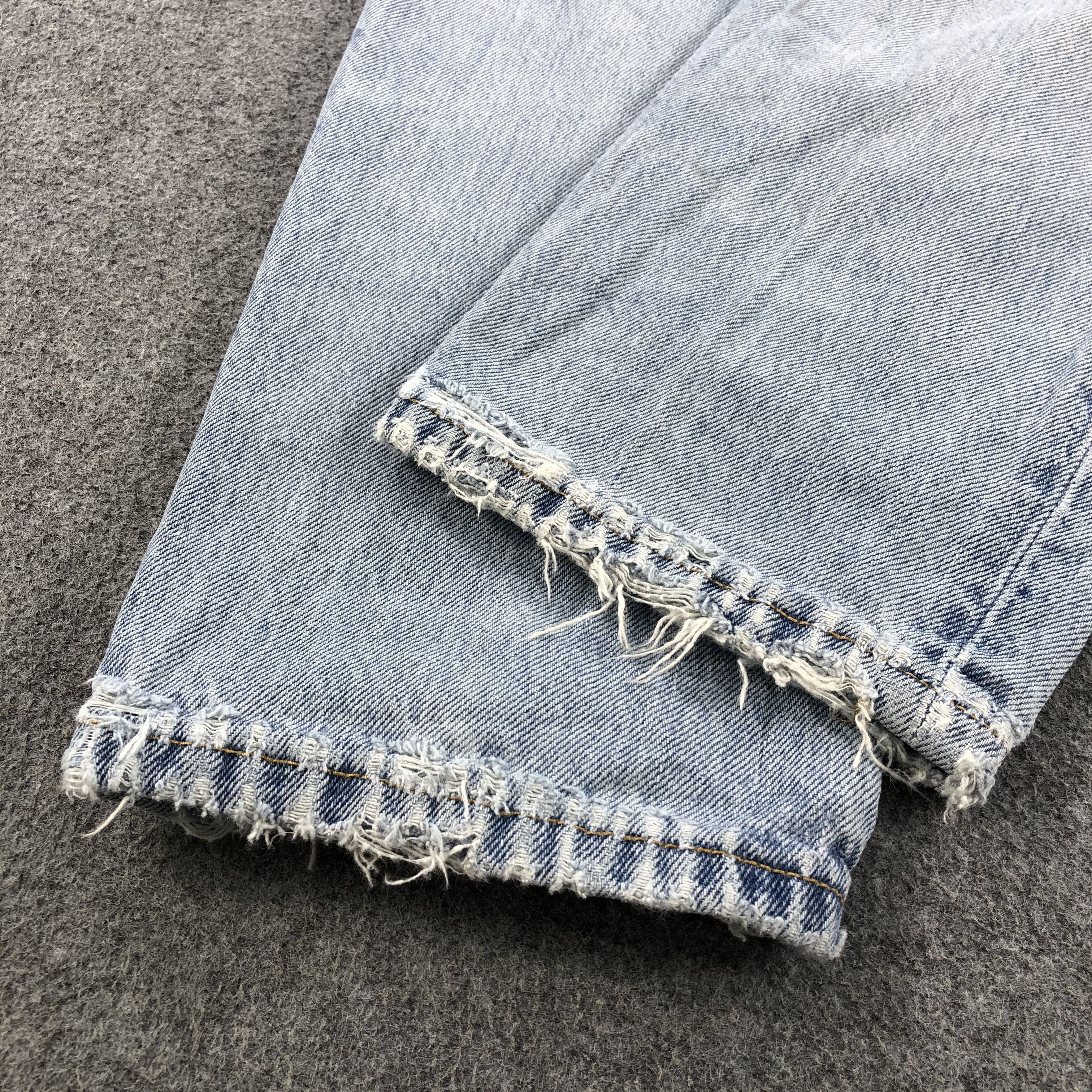 Levi's × Vintage Vintage Light Wash Levis 550 Jeans-JM1784 Size US 28 / EU 44 - 5 Thumbnail