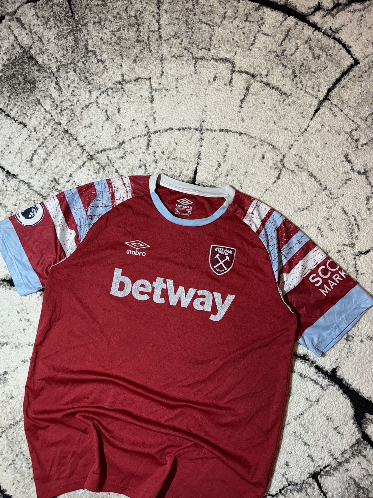 Vintage Vintage West Ham United 2022/23 Umbro Fan Jersey Blokcore XL Size US XL / EU 56 / 4 - 4 Thumbnail