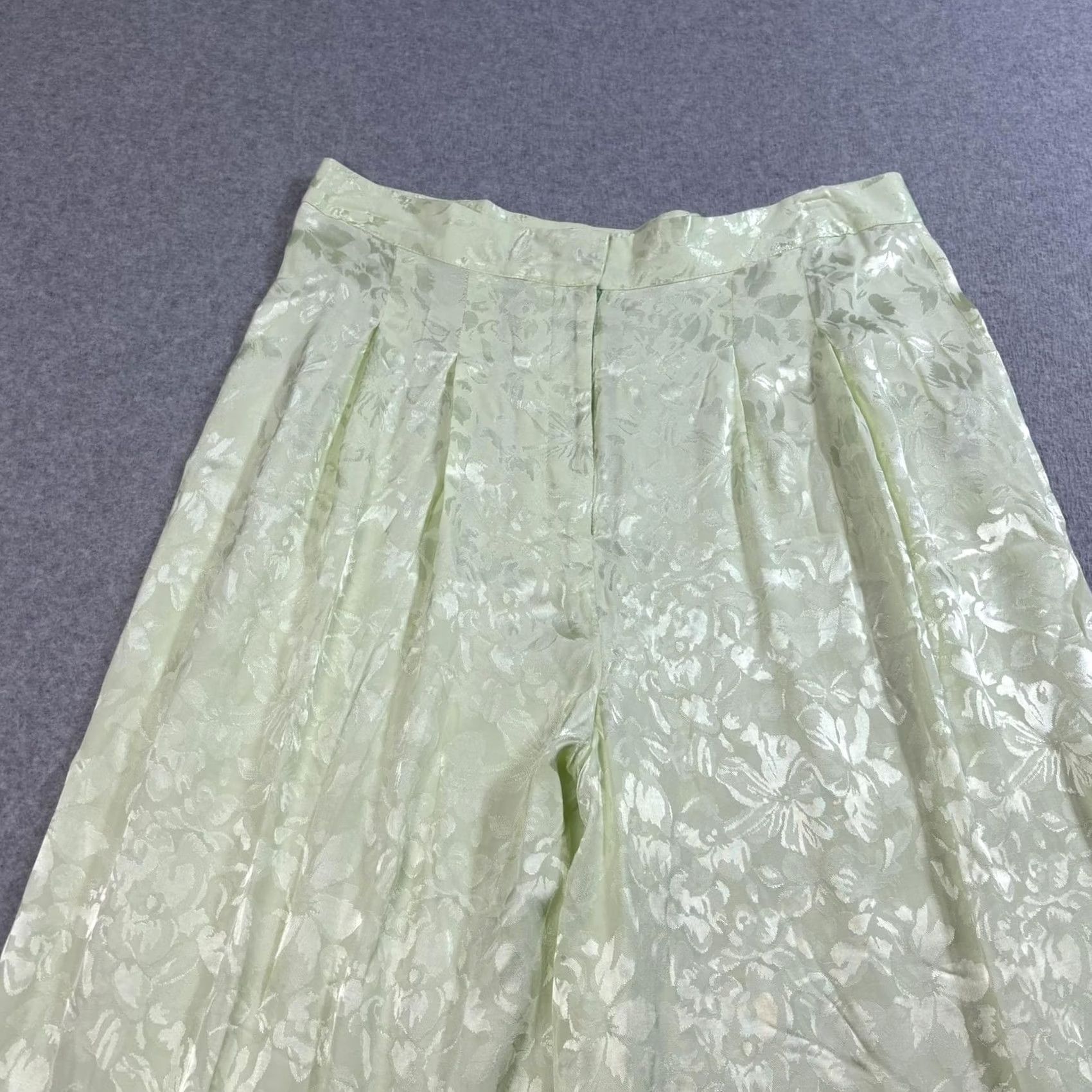 Asos ASOS Women 44 Tall Green Wide-Leg Floral Jacquard Pleat High Rise Pants Dress Pants Bohemian Festival Y2K Mens Womens Girls Size 30" / US 8 / IT 44 - 6 Thumbnail